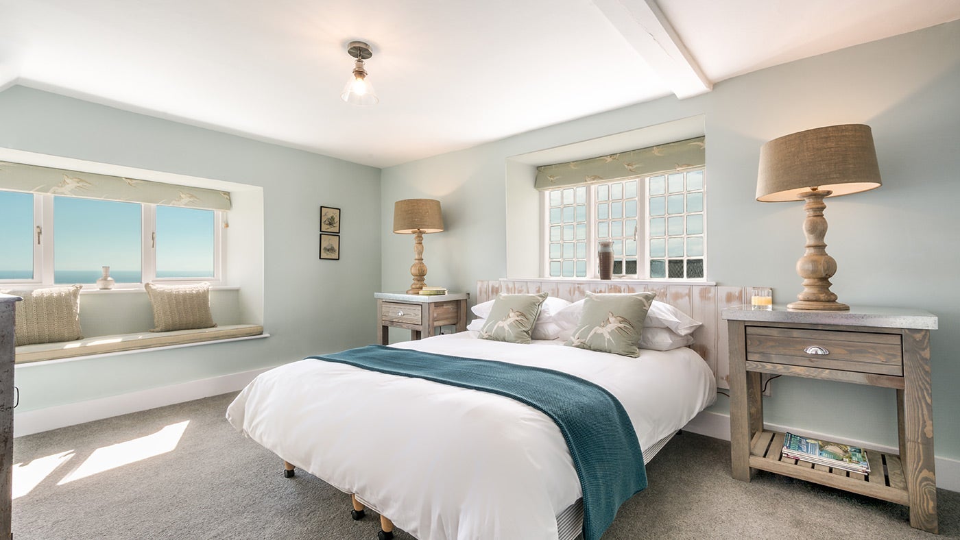 The master bedroom at Chesil Cottage, Dorset 