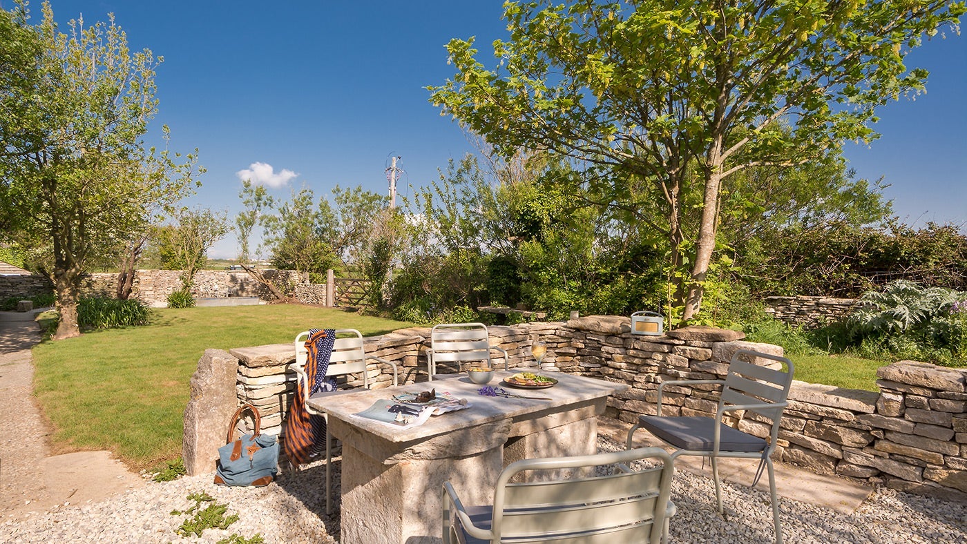 The garden at Spyway Cottage, Dorset 