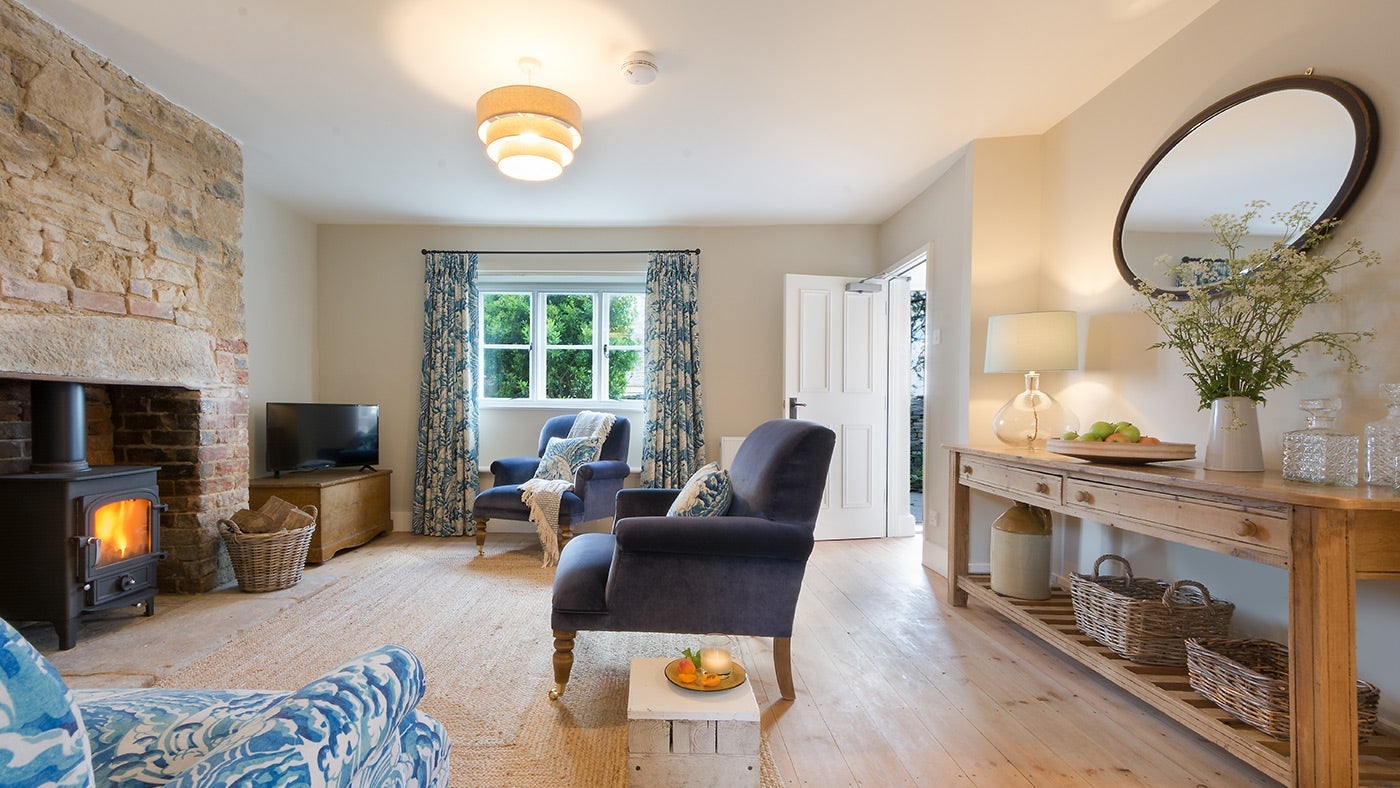 The sitting room at Spyway Cottage, Dorset 