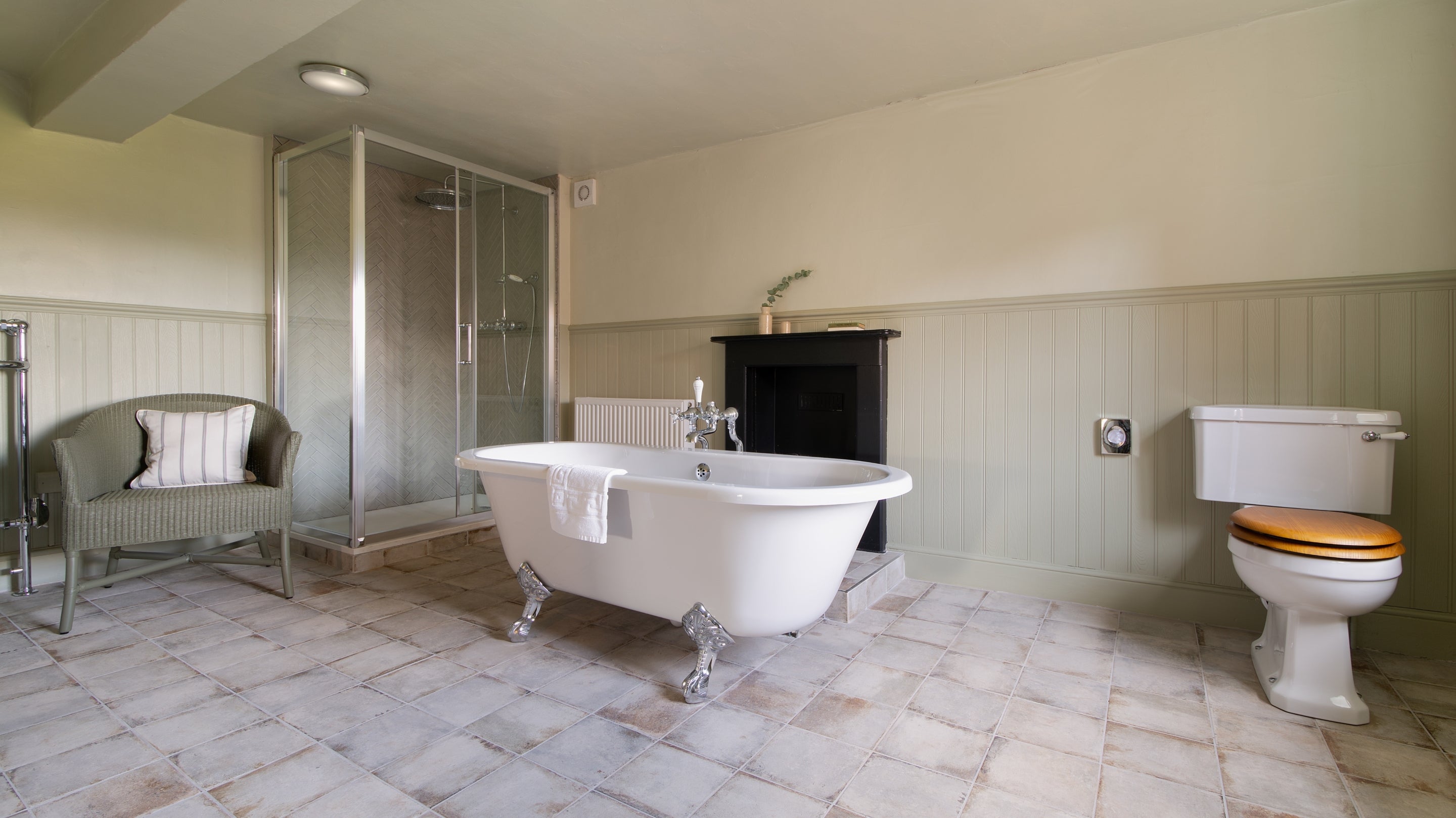 The first-floor bathroom at Hop Kiln Farmhouse, Herefordshire