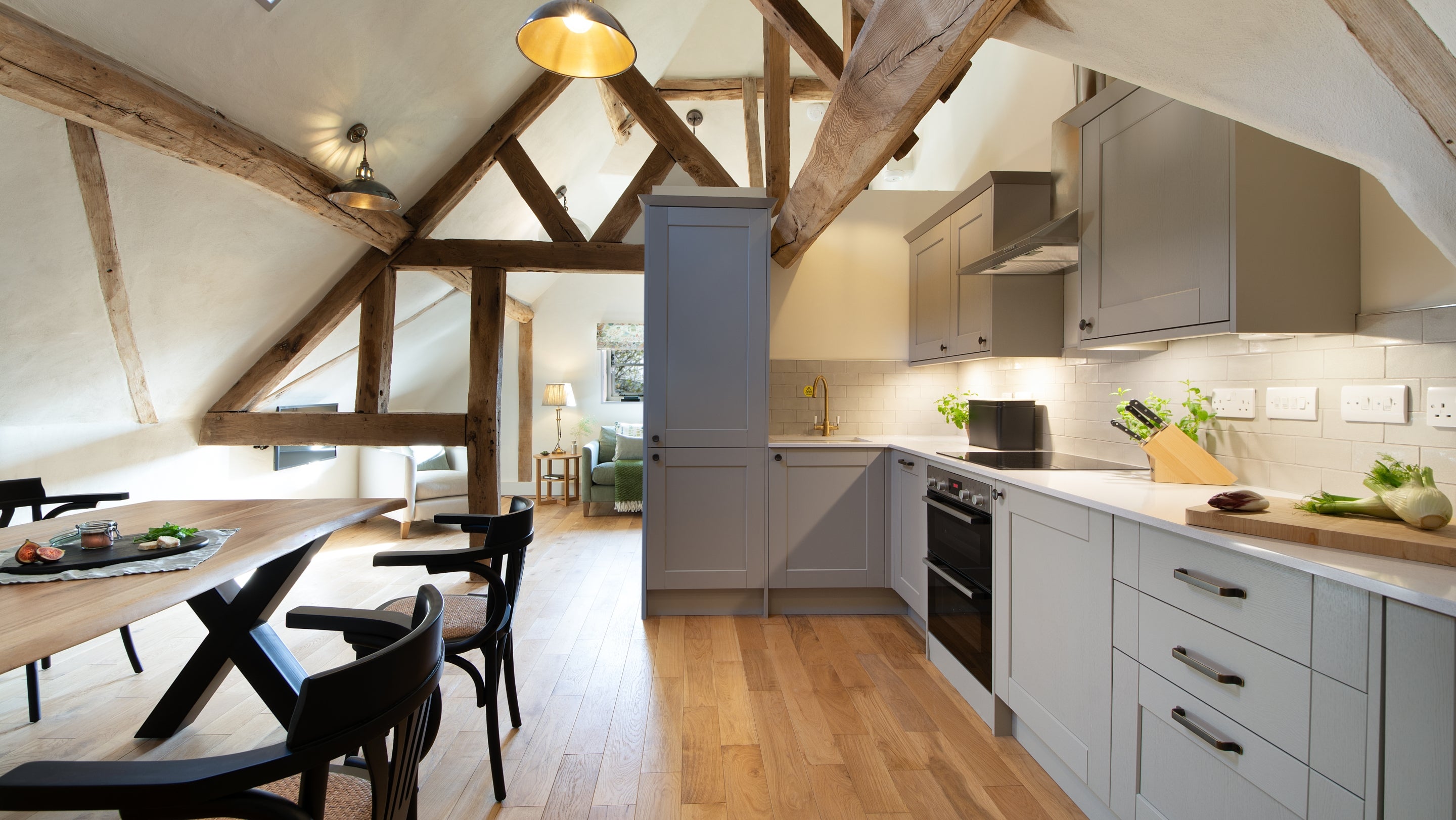 The open-plan kitchen and dining room at Hop Kiln Mews, Herefordshire