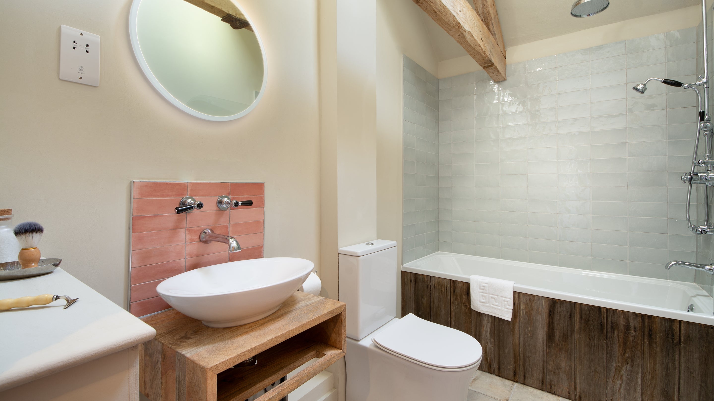 The bathroom at Kiln Barn, Herefordshire