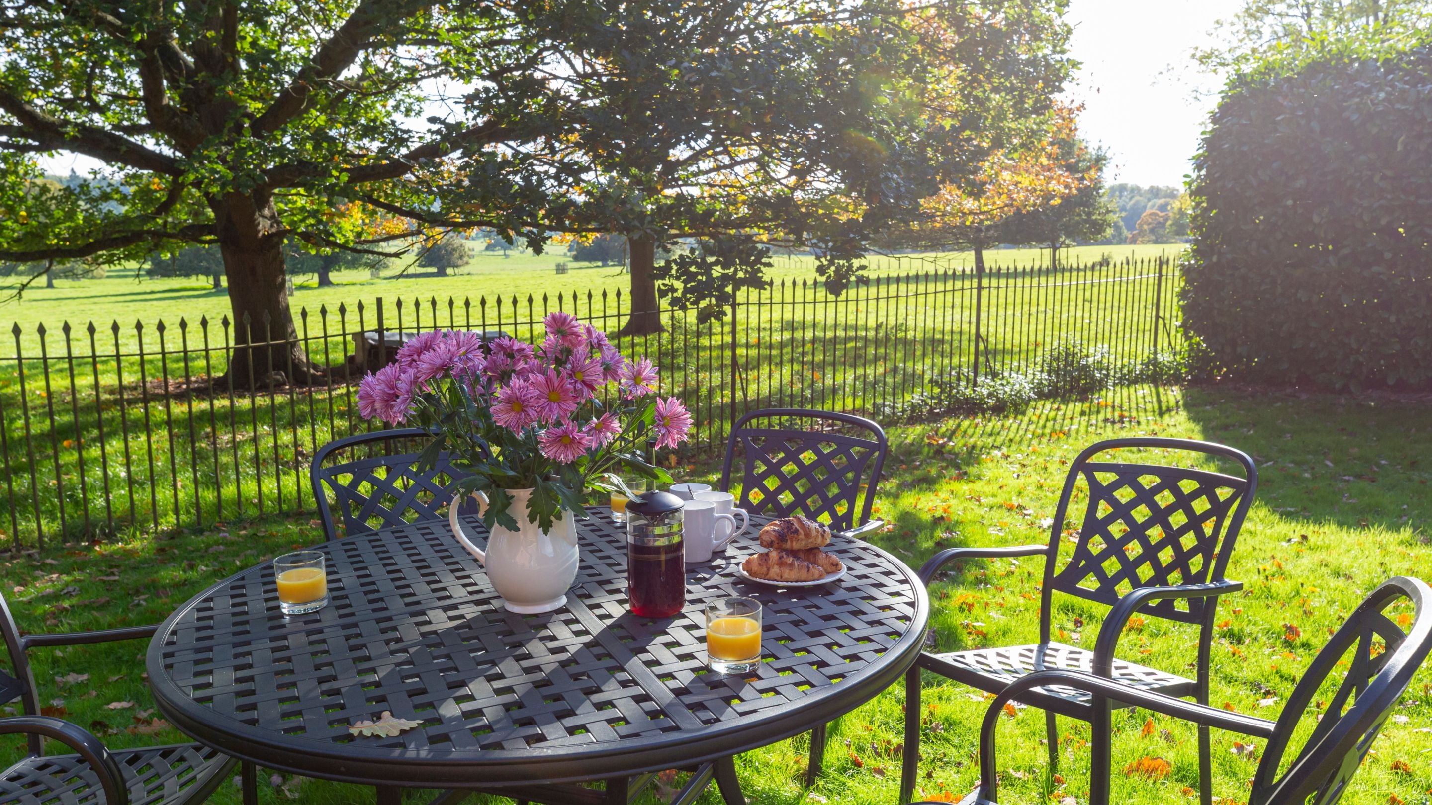 The garden at The Triumphal Arch, Herefordshire