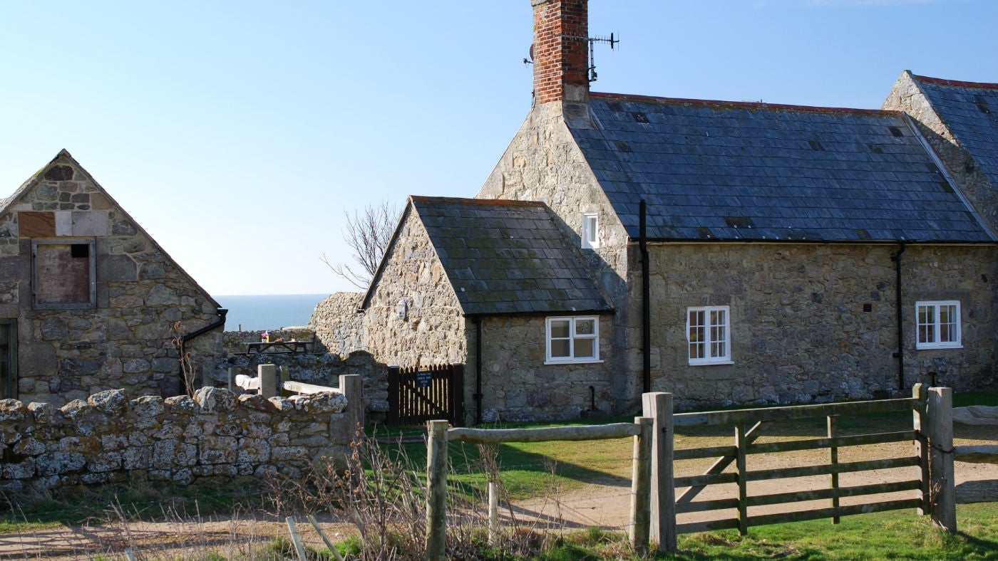 The exterior of Knowles Farm Cottage, nr Ventnor, Isle of Wight