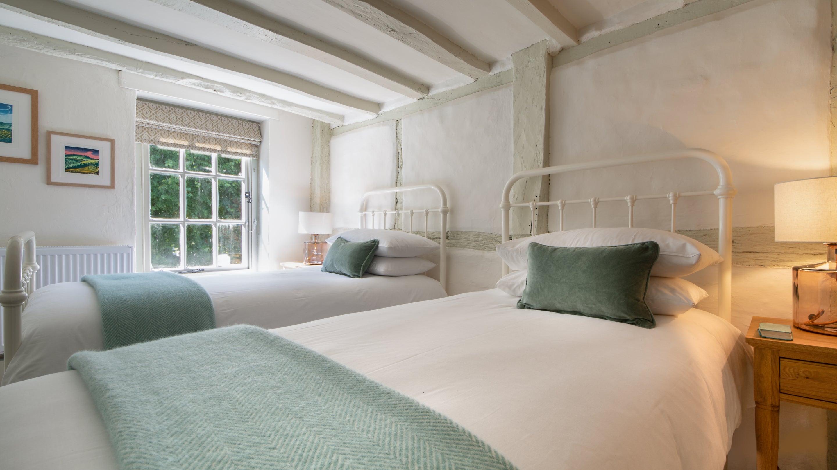 The twin bedroom at Chodds Farmhouse, West Sussex