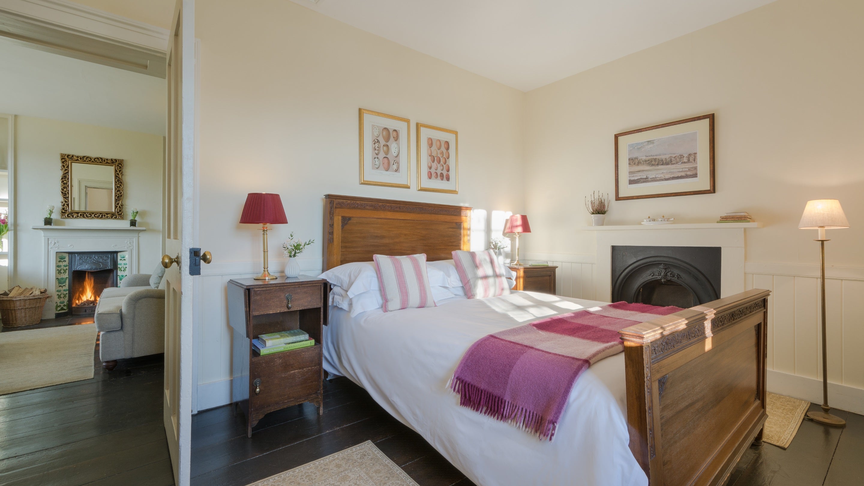 The ground-floor double bedroom at Polesden Garden Cottage, Surrey