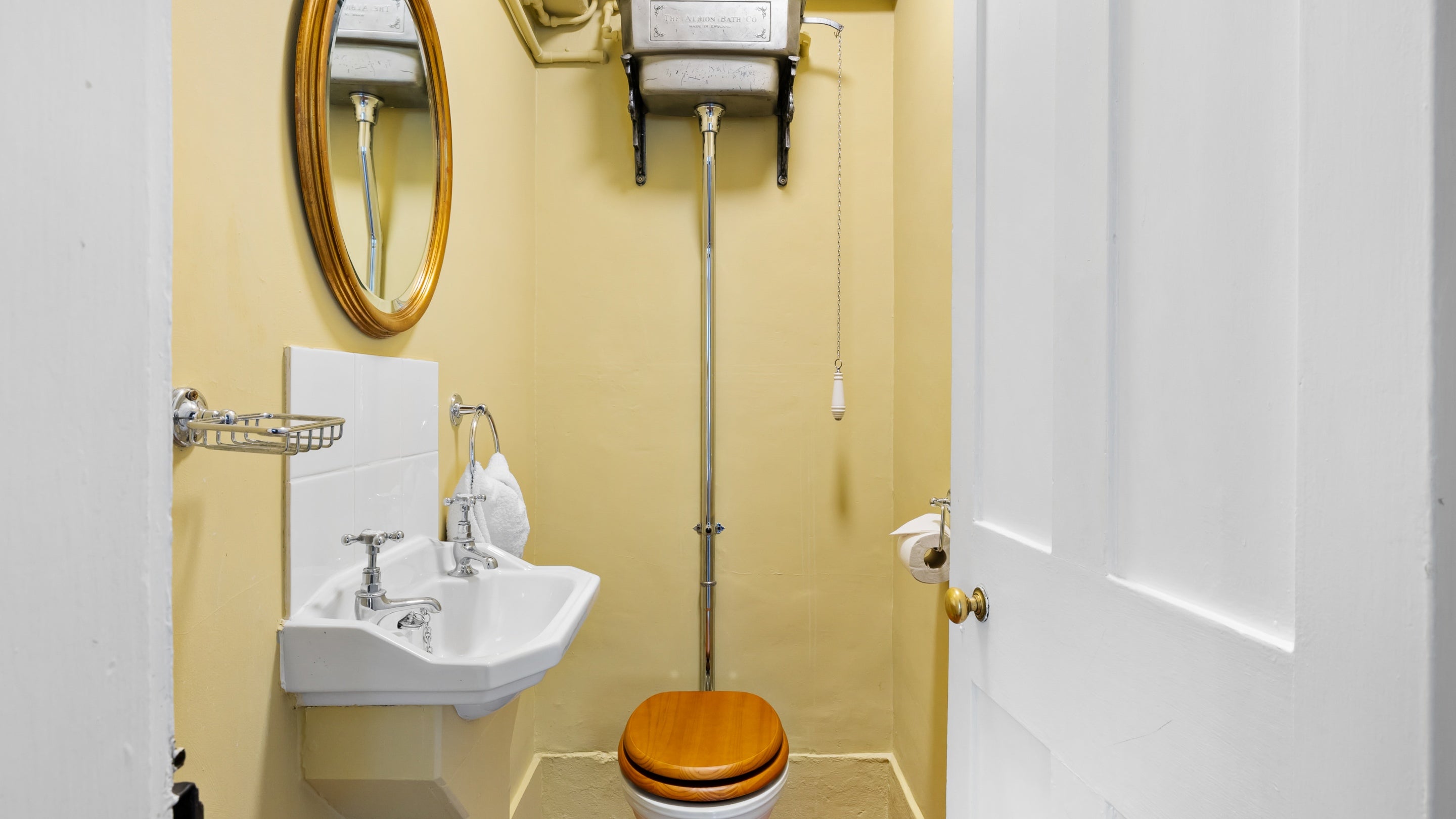 The ground-floor toilet at Polesden Garden Cottage, Surrey