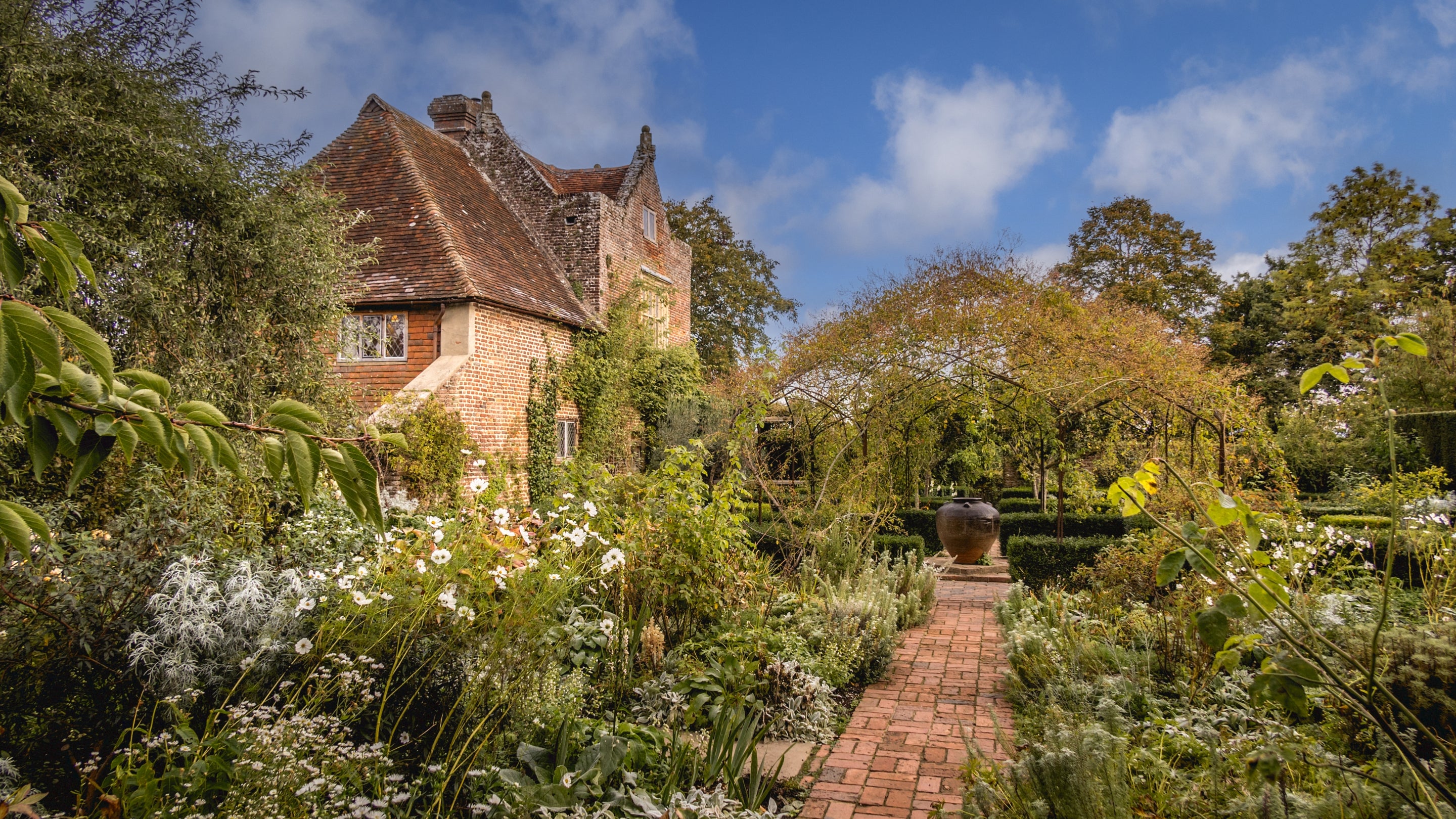 The area surrounding Priest's House, Kent