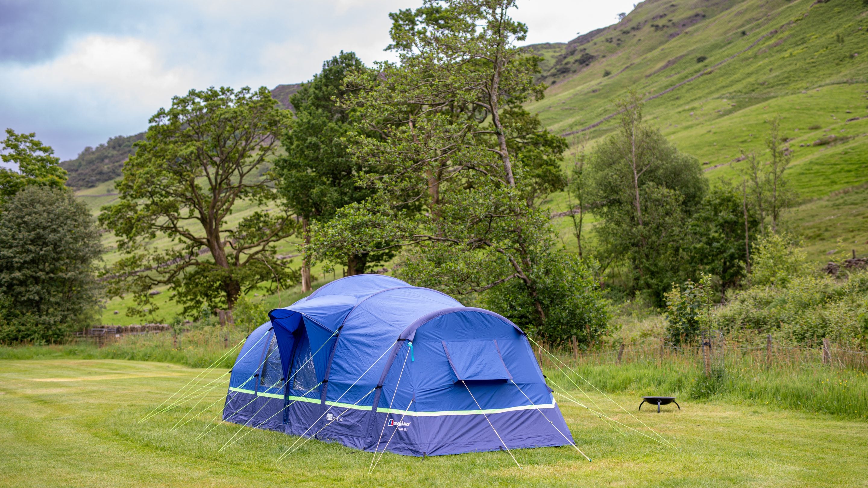 A tent at Great Langdale Campsite, Cumbria