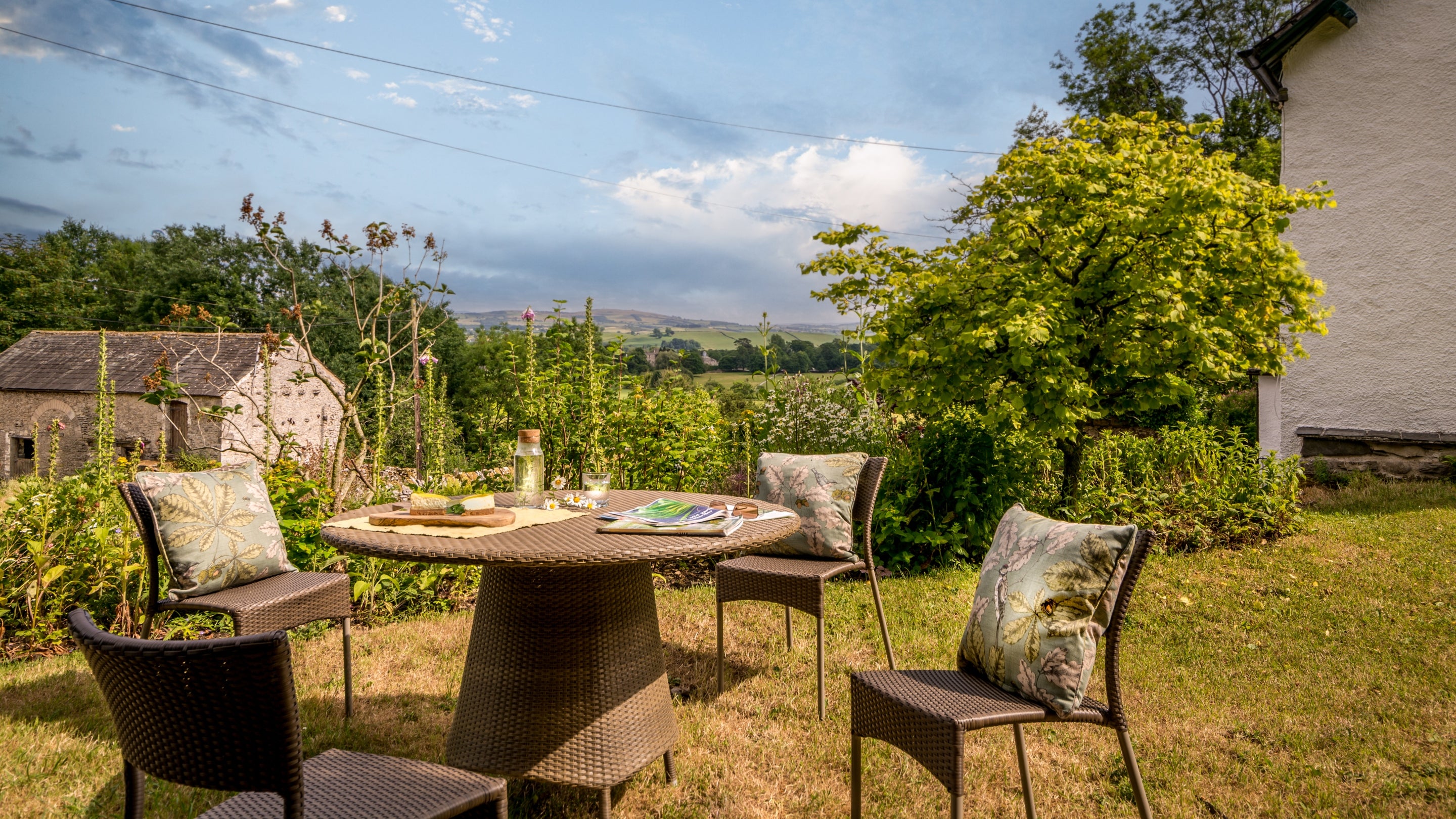 The outdoor seating at Holeslack Cottage, Cumbria