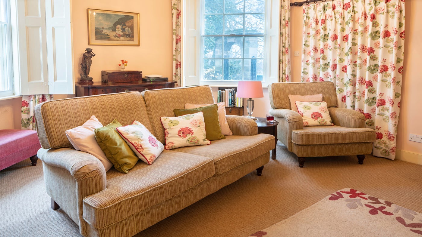 The sitting room at Heath End Lodge, Ashby de la Zouch, Leicestershire