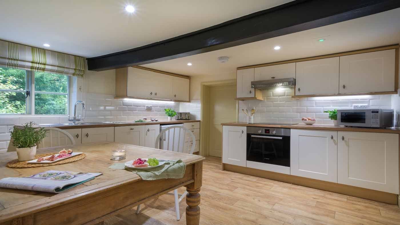 Kitchen and dining area at Ticknall Lodge, Ticknall, Derbyshire