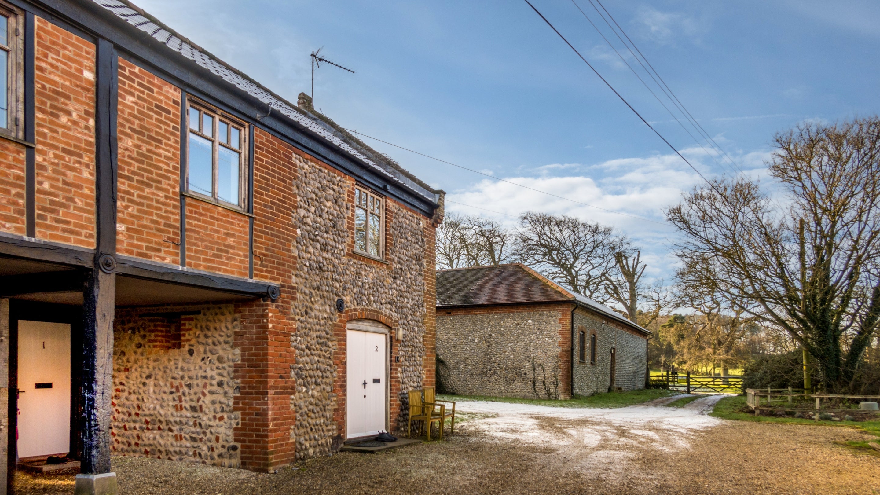The exterior of 1 Cart Lodge Barn, Norfolk