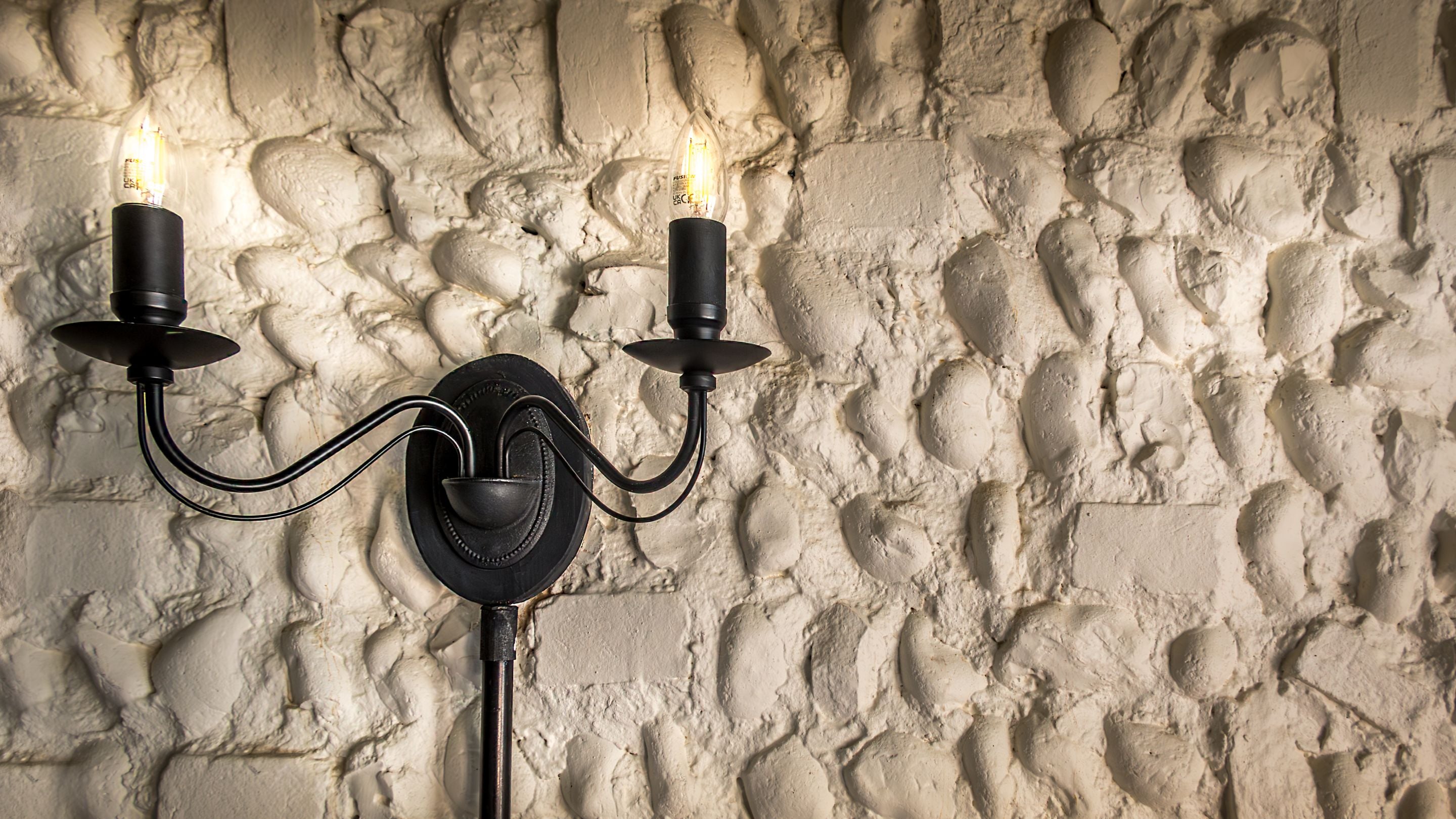 Flint wall at 2 Horsey Barns, Norfolk