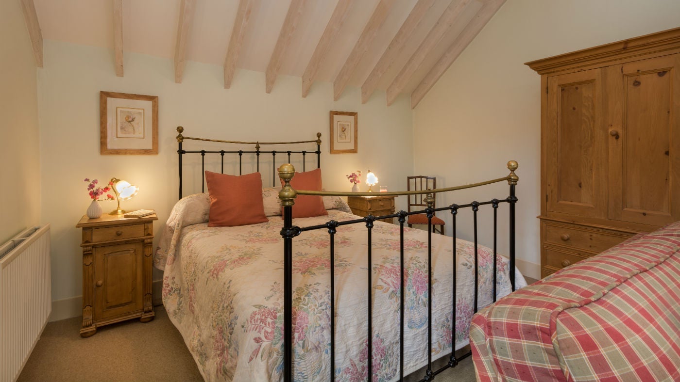 The large studio double bedroom at 3 Cart Lodge Barn, Upper Sheringham, Norfolk