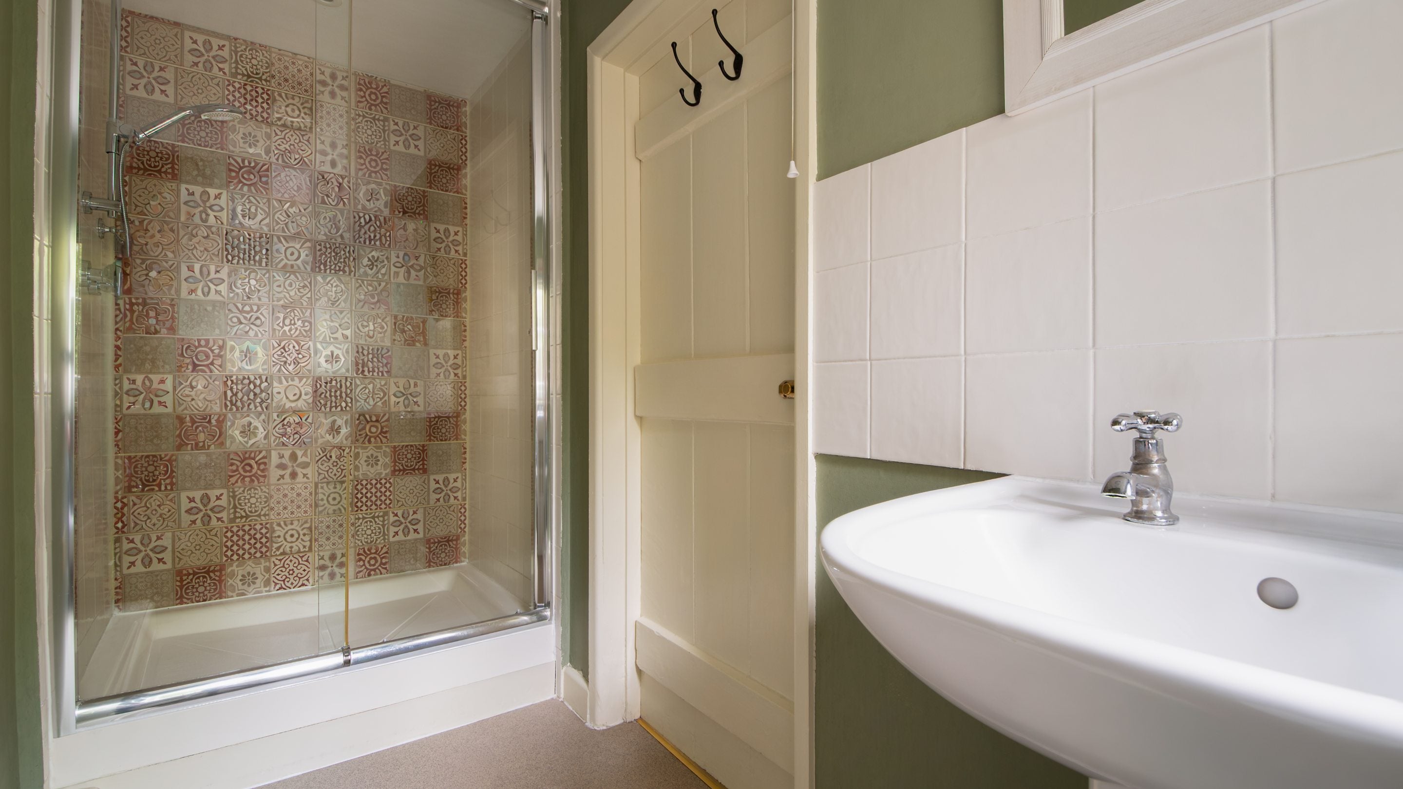 The ground-floor shower room at 4 Park Gates, Norfolk