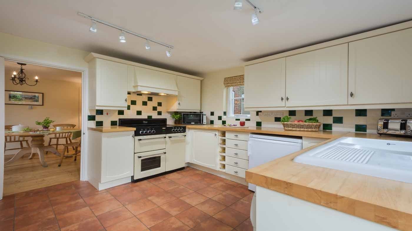 The kitchen at 4 Park Gates, Blickling, Aylsham, Norfolk