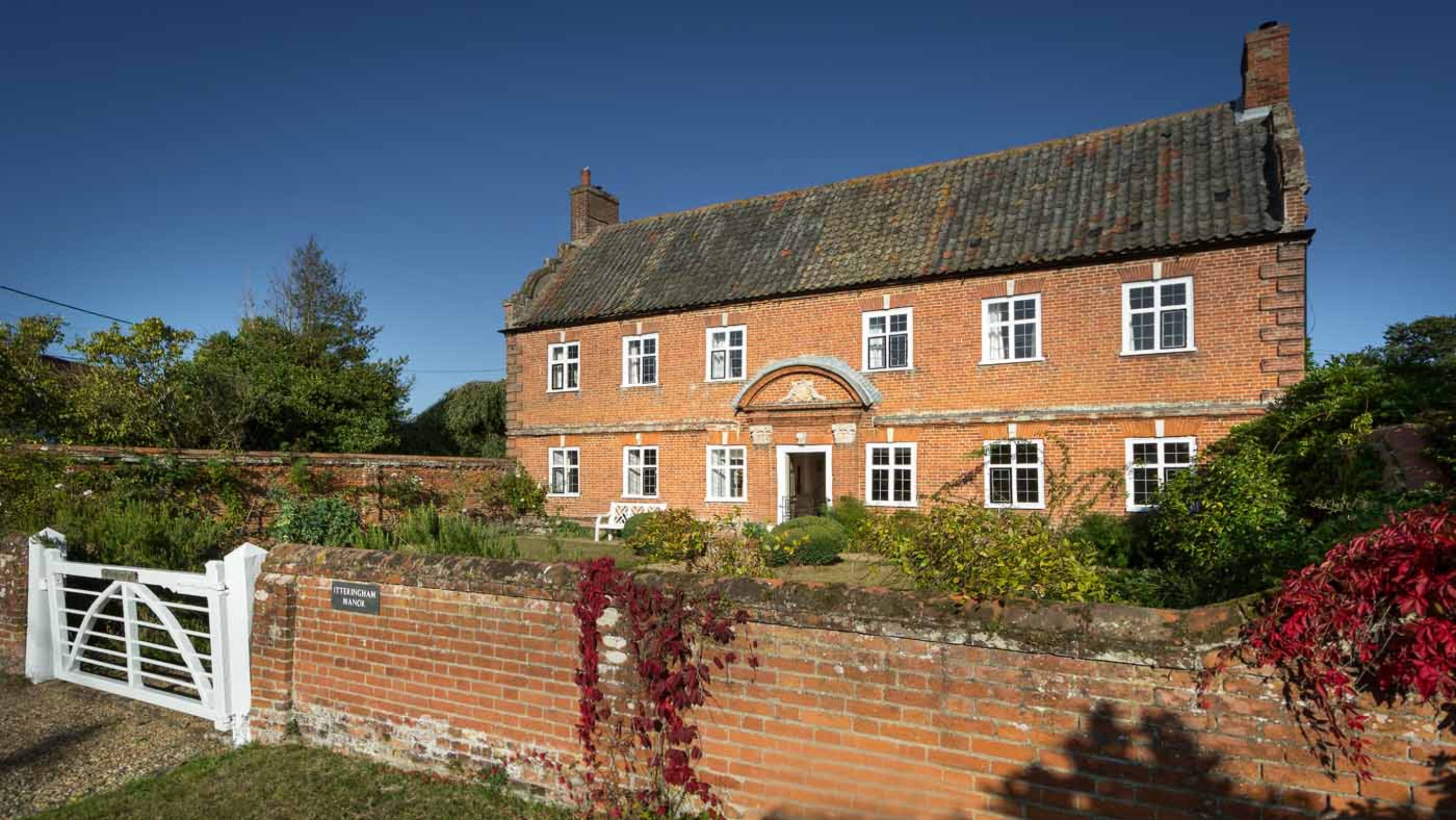 The grand exterior of Itteringham Manor, Aylsham, Norfolk