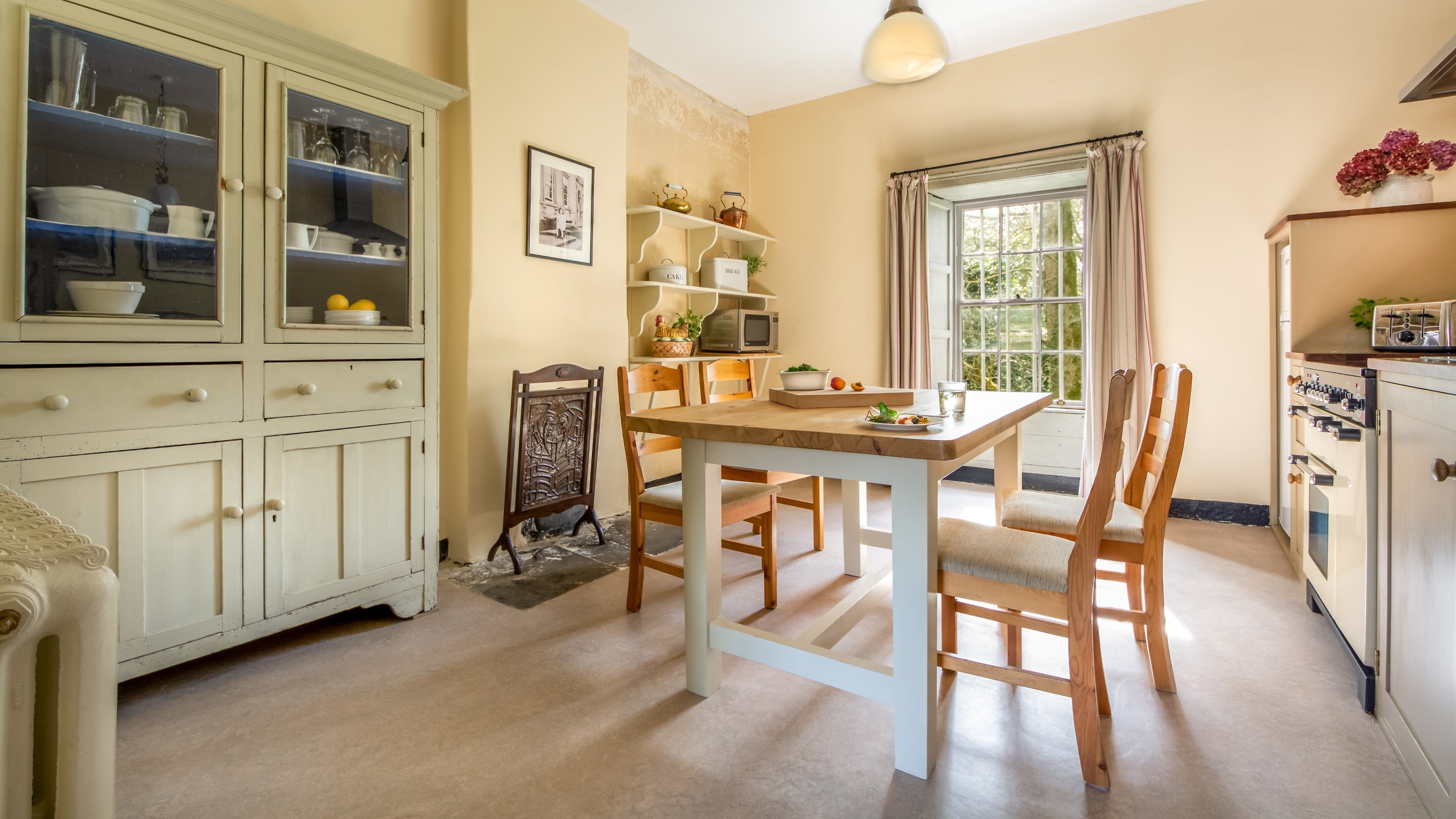 The kitchen and dining room at Butler's Apartment, County Fermanagh