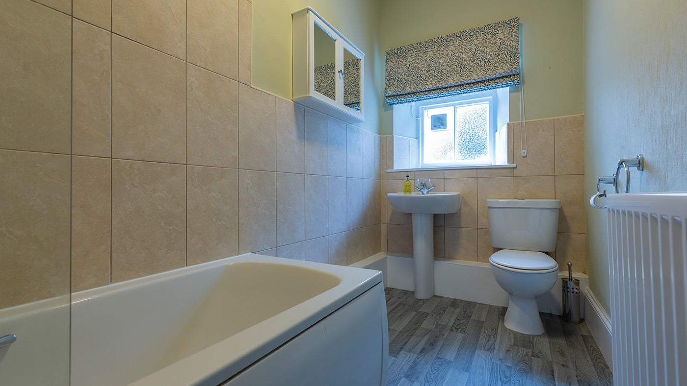 The bathroom at Bolt Cottage, Wallington 