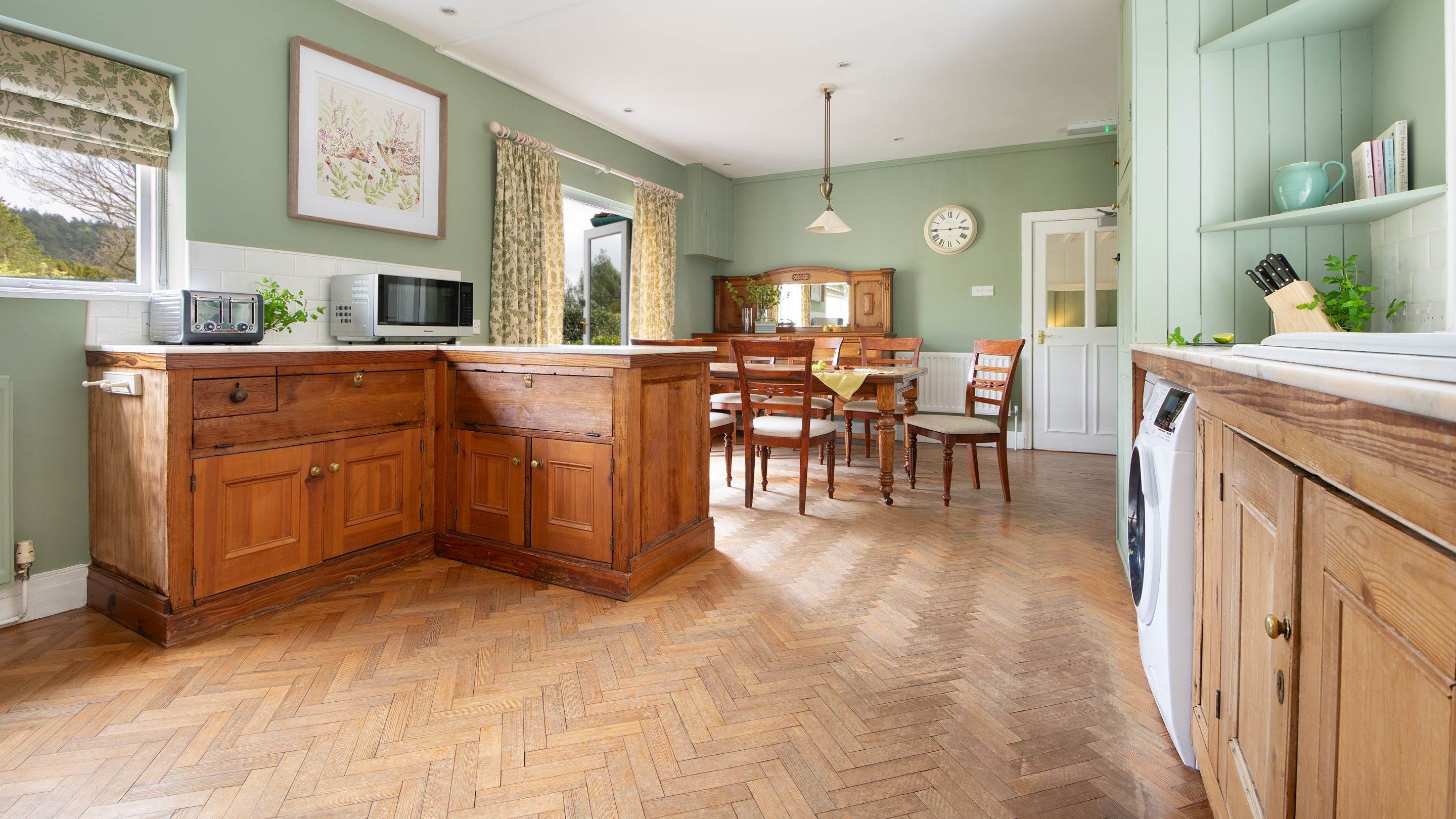 The kitchen and dining room at Cragside Garden Cottage, Northumberland