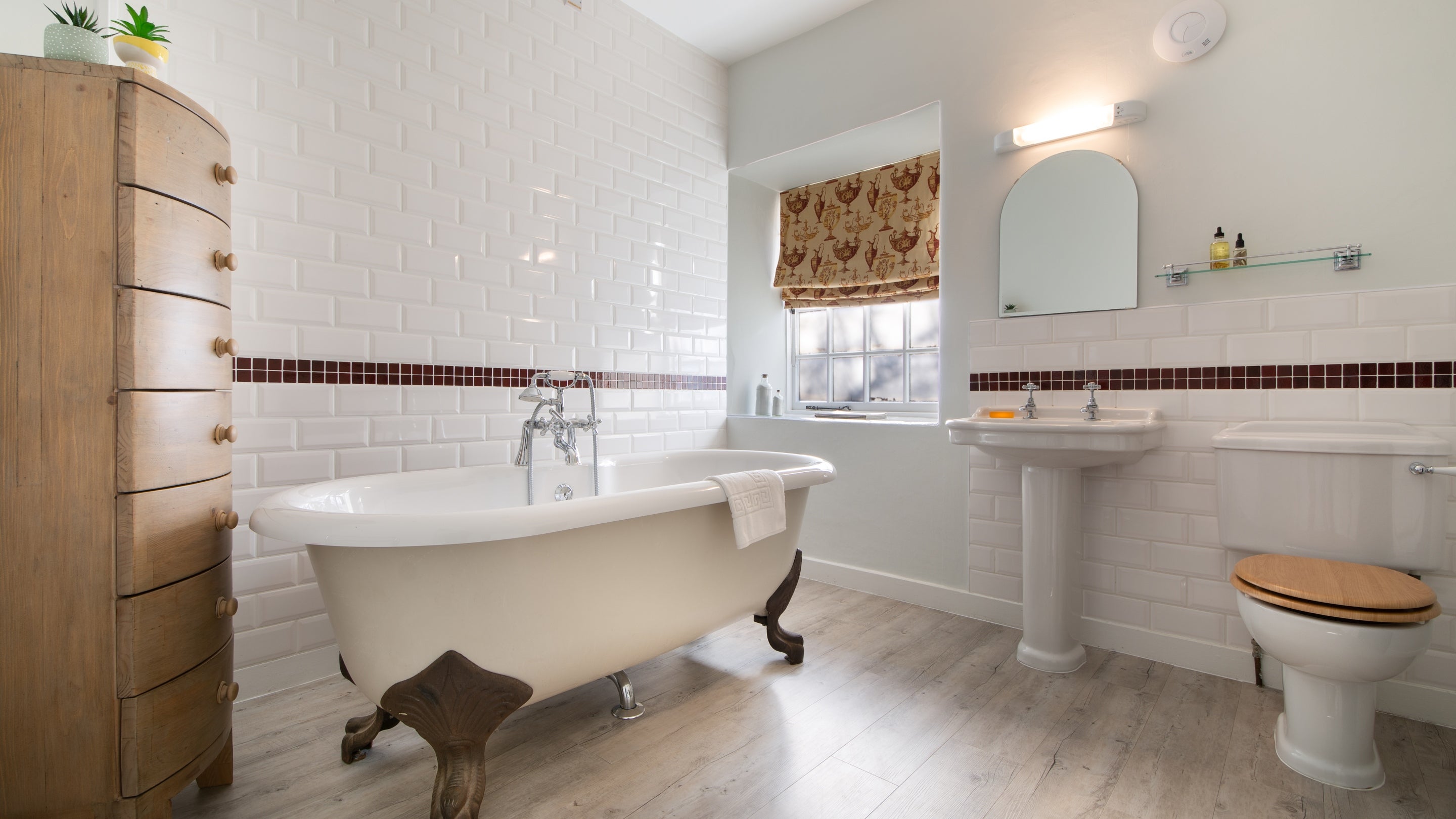 The bathroom at St Oswald's Cottage, Northumberland