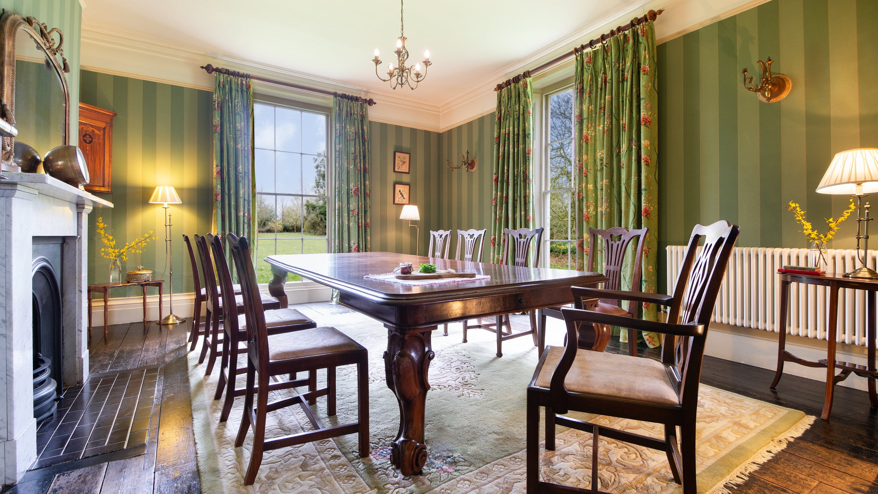 The dining room at Gunby Old Rectory, Lincolnshire