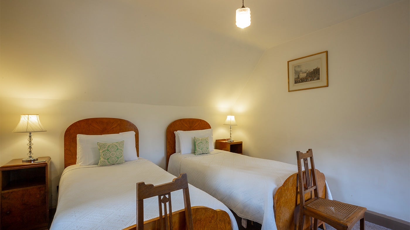 Interior twin bedroom of 1 Home Farm Drive, Banbury, Warwickshire