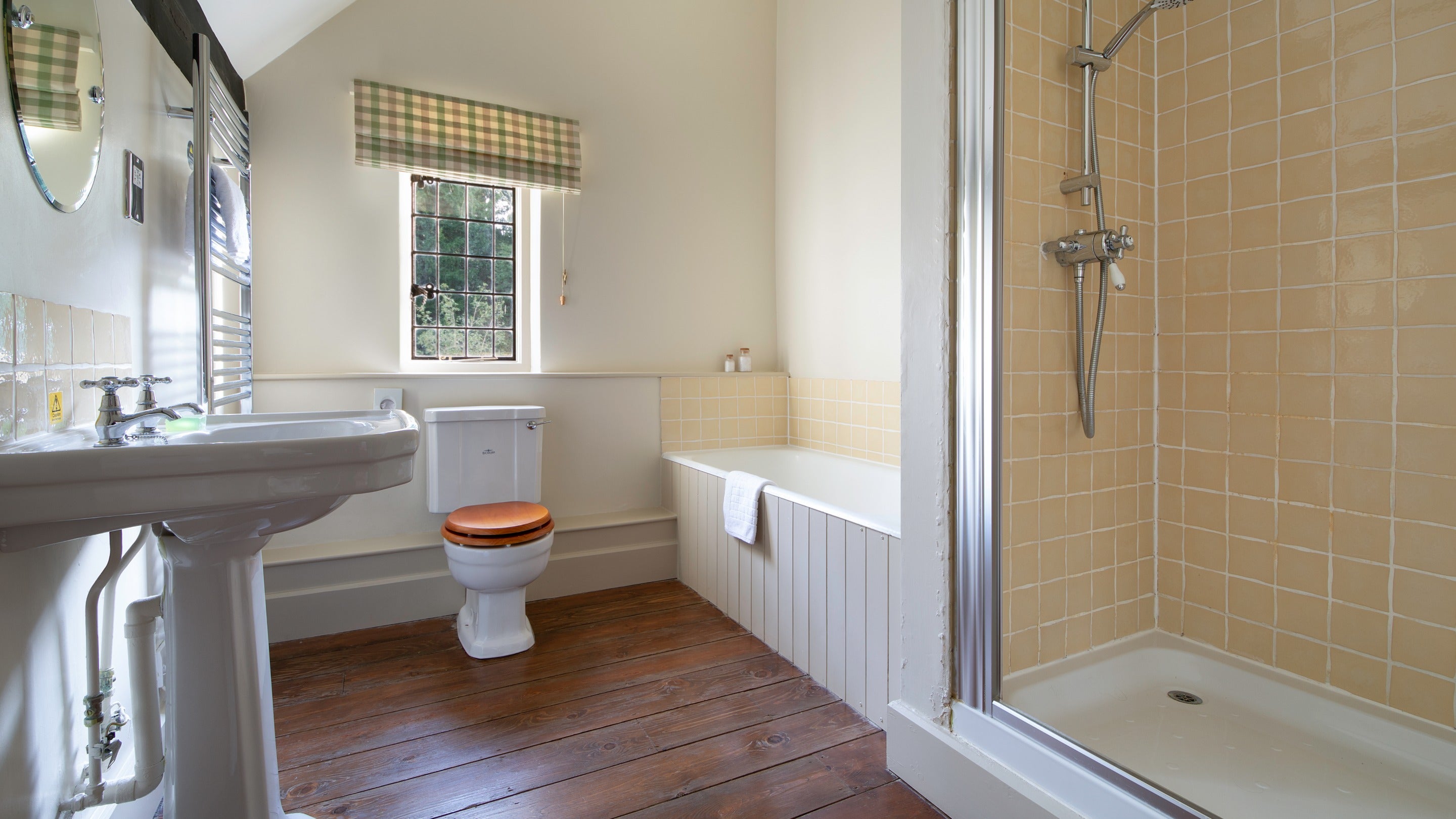The bathroom at Bog Cottage, Oxfordshire