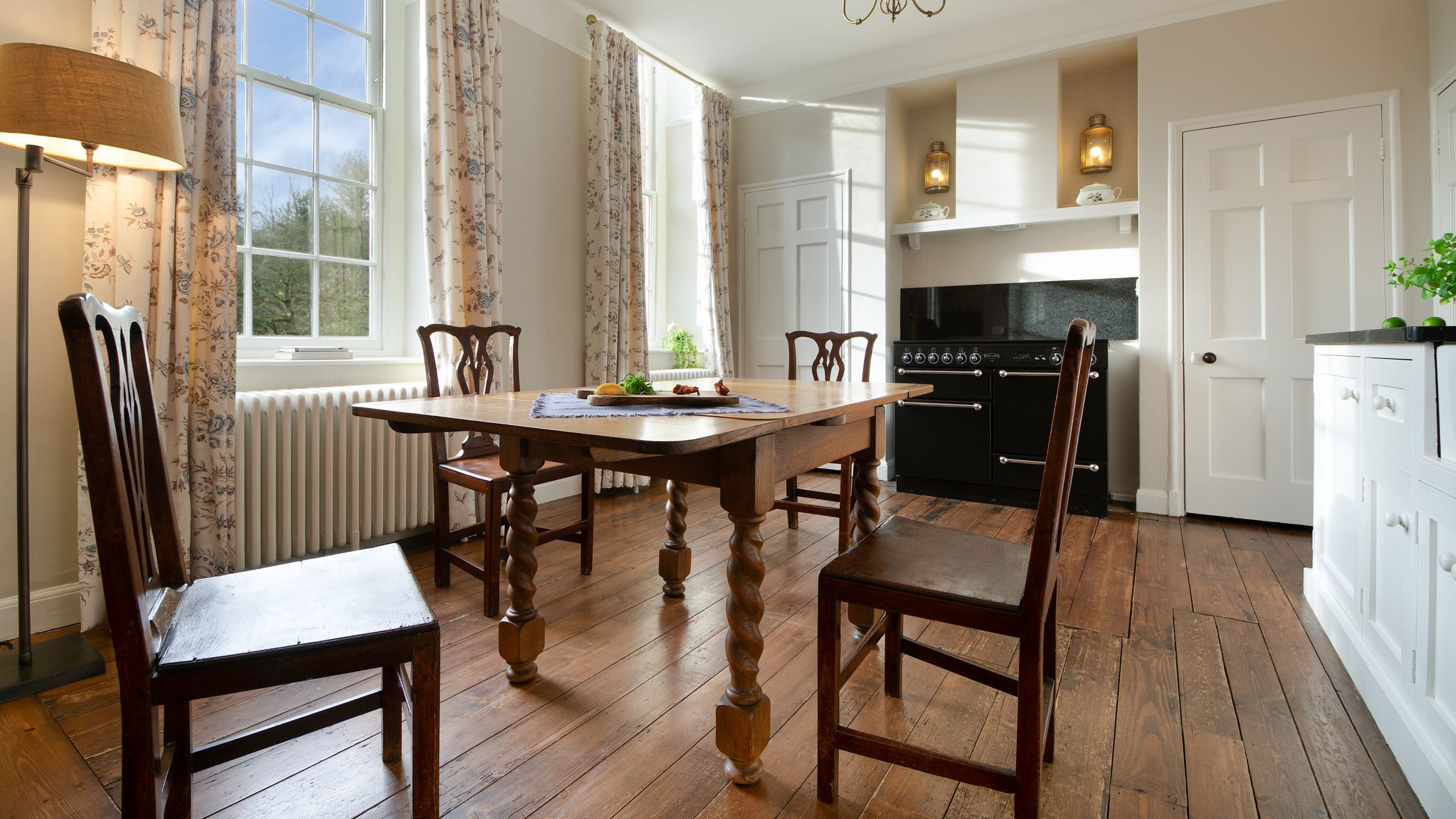 The open-plan kitchen, dining and sitting room at Bog Cottage, Oxfordshire