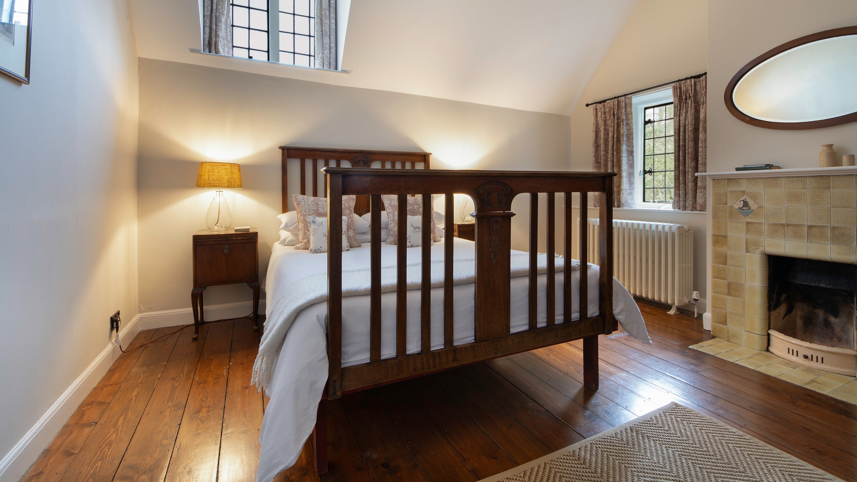 The double bedroom at Bog Cottage, Oxfordshire