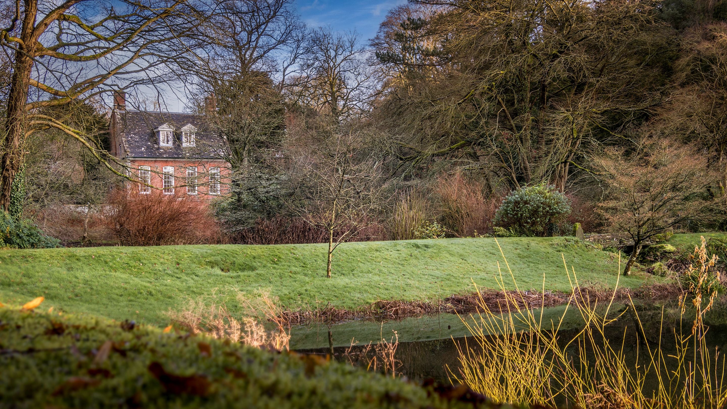 The exterior of Bog Cottage, Oxfordshire