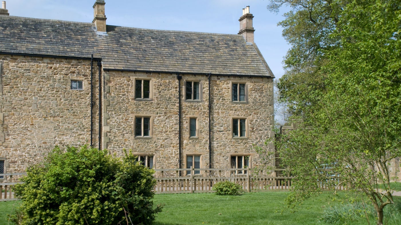 The exterior of 6 High Hazels, nr Chesterfield, Derbyshire