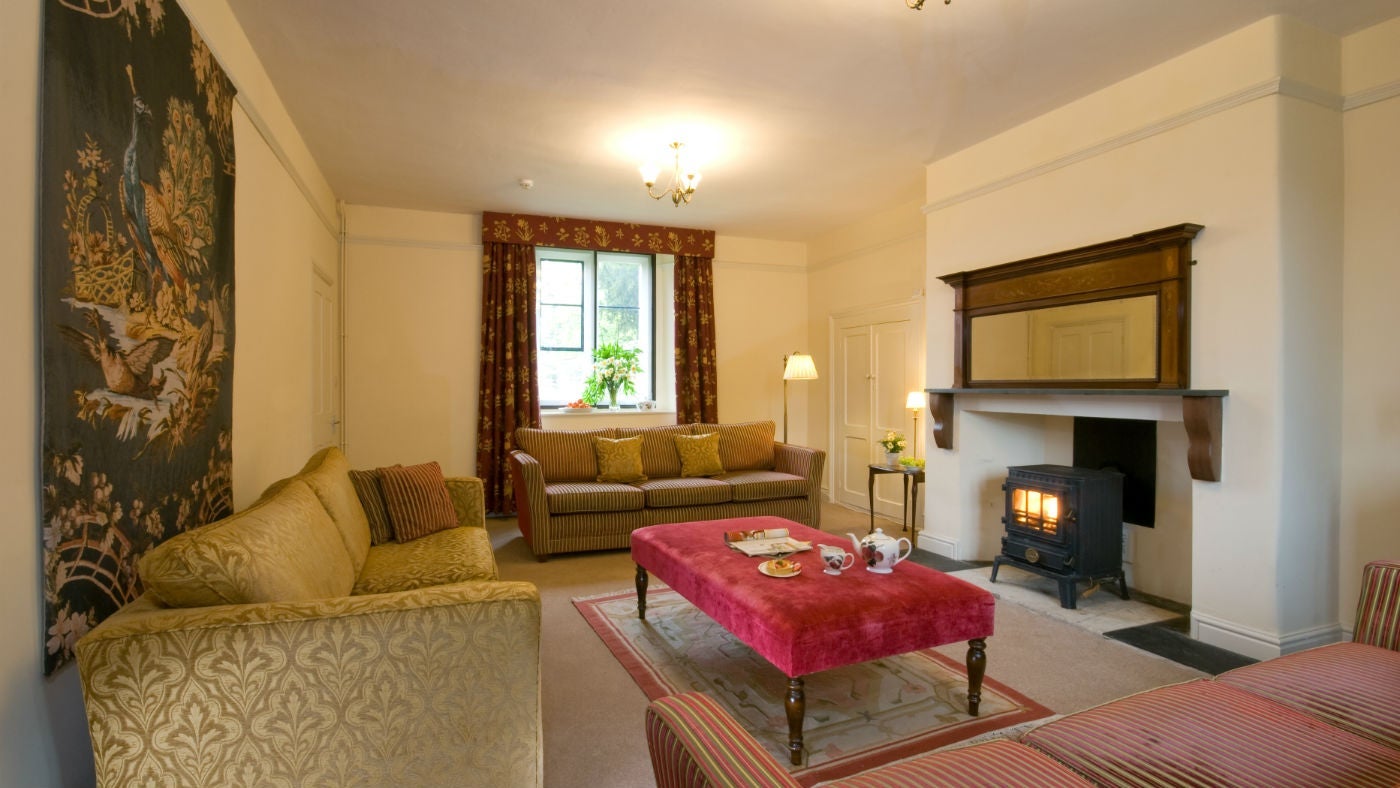 The sitting room at 6 High Hazels, Hardwick Hall, nr Chesterfield, Derbyshire