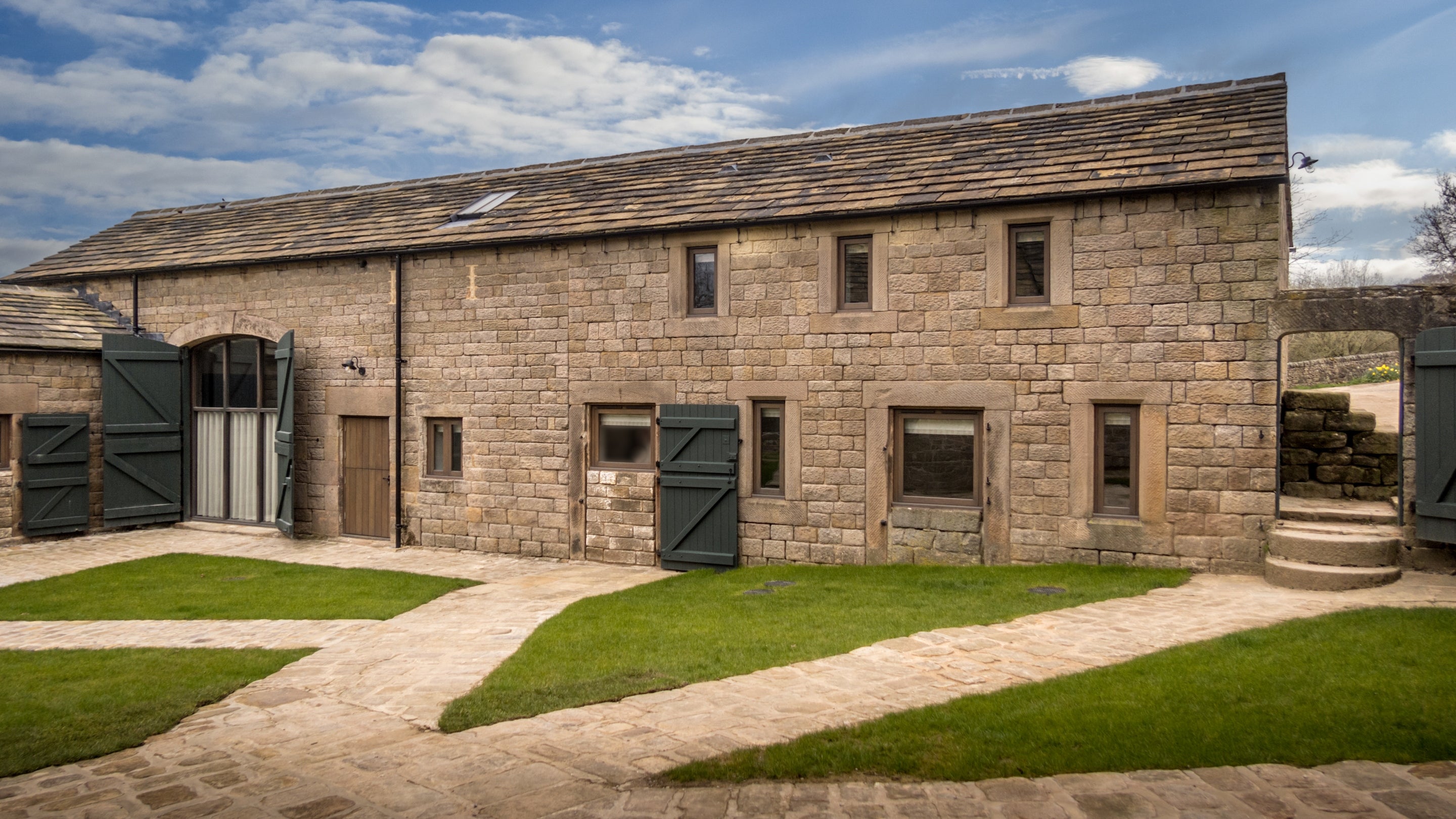The exterior of Gorsey Bank Barn, Derbyshire