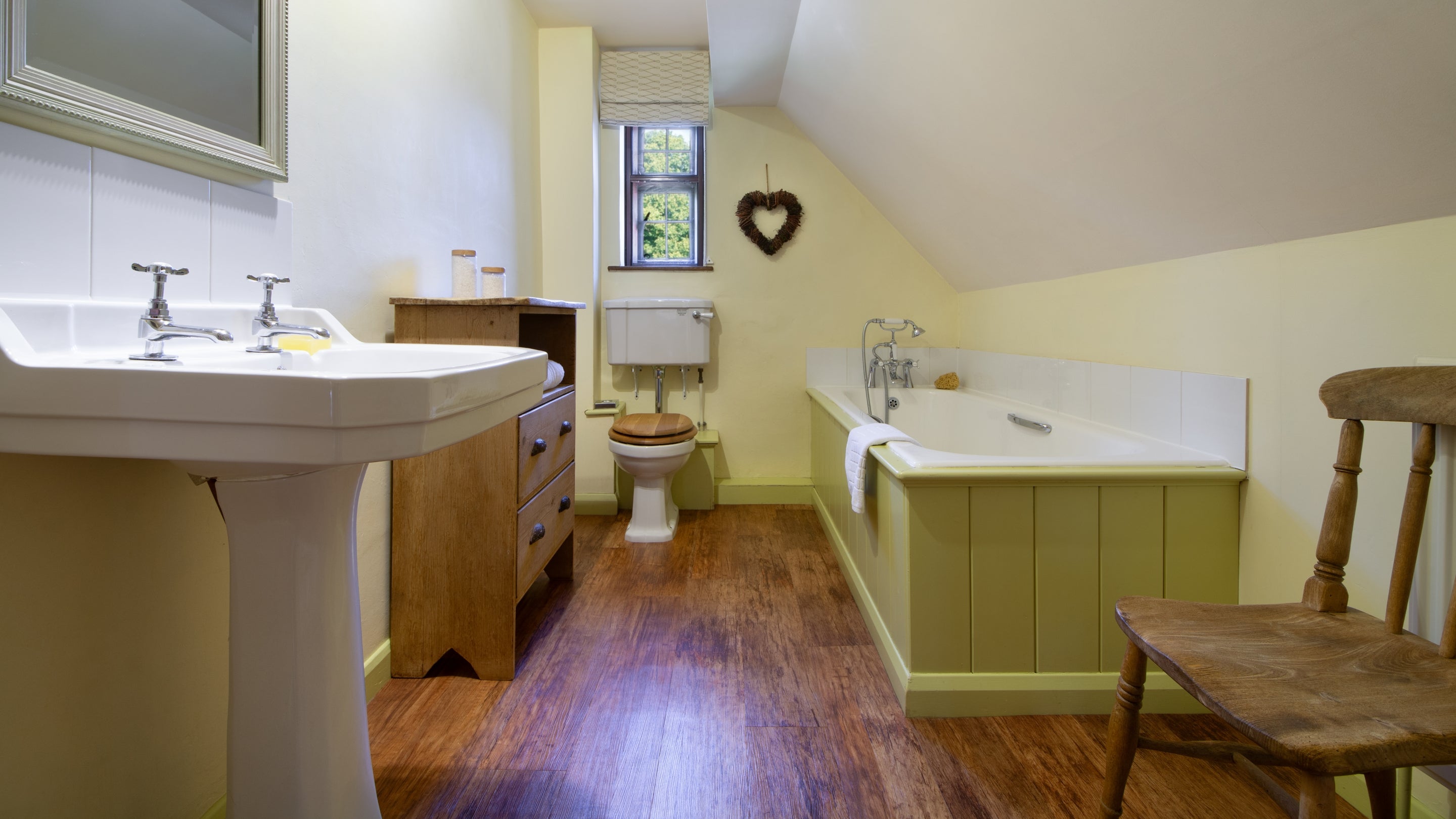 The second-floor family bathroom at Norbury Manor, Derbyshire