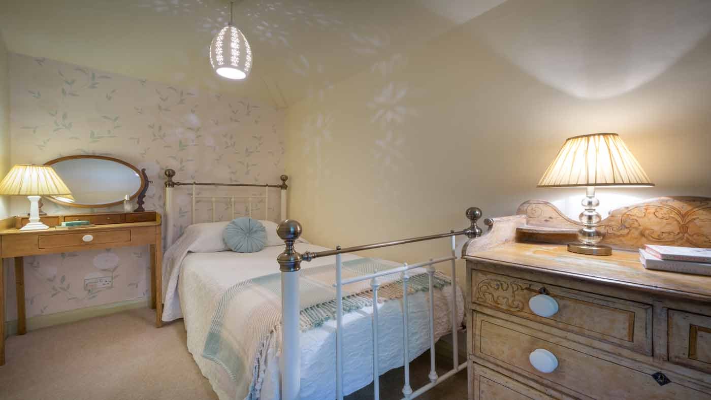 The single bedroom at Ticknall Lodge, Derbyshire