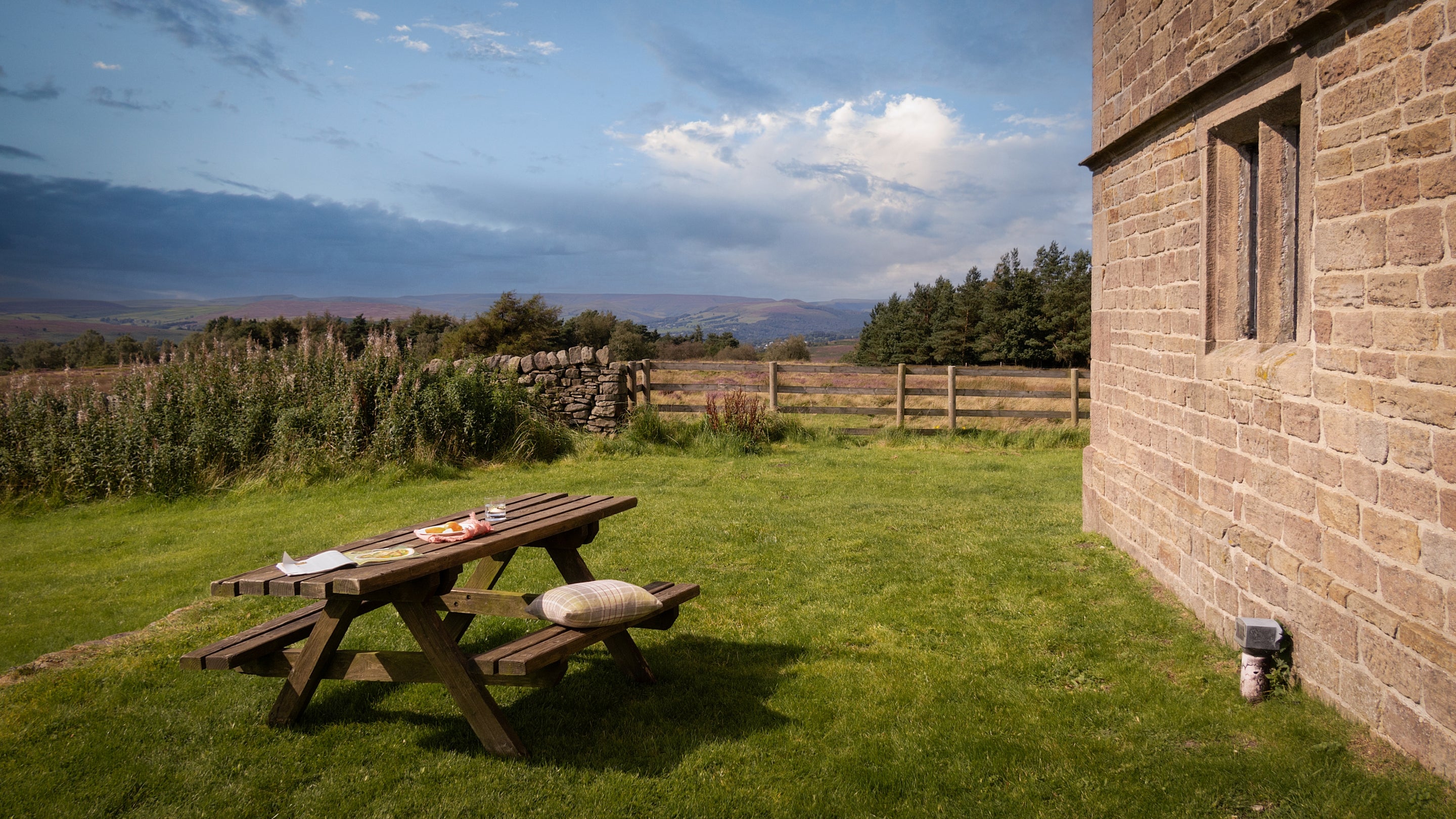 The garden at White Edge Lodge, Derbyshire