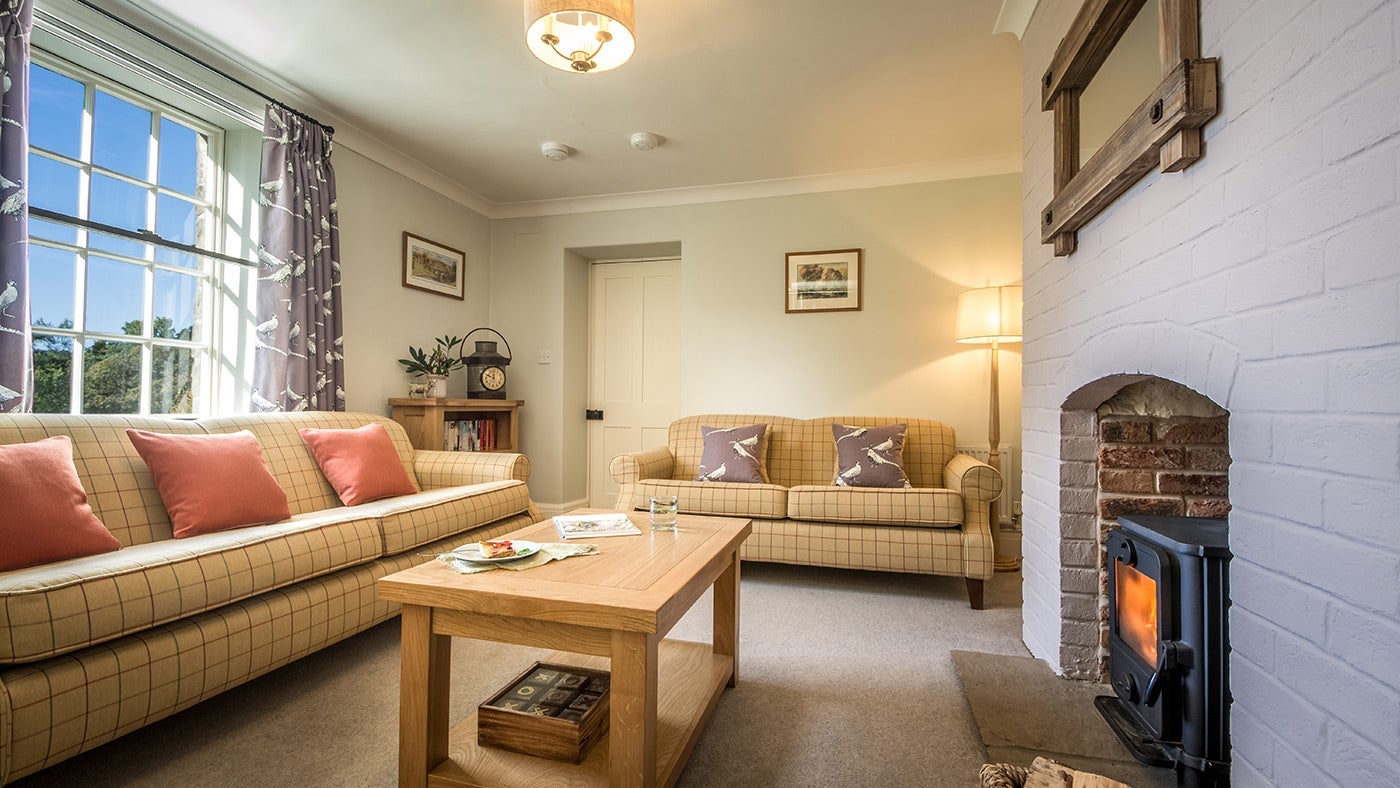 The sitting room at Yarncliff Lodge, Derbyshire