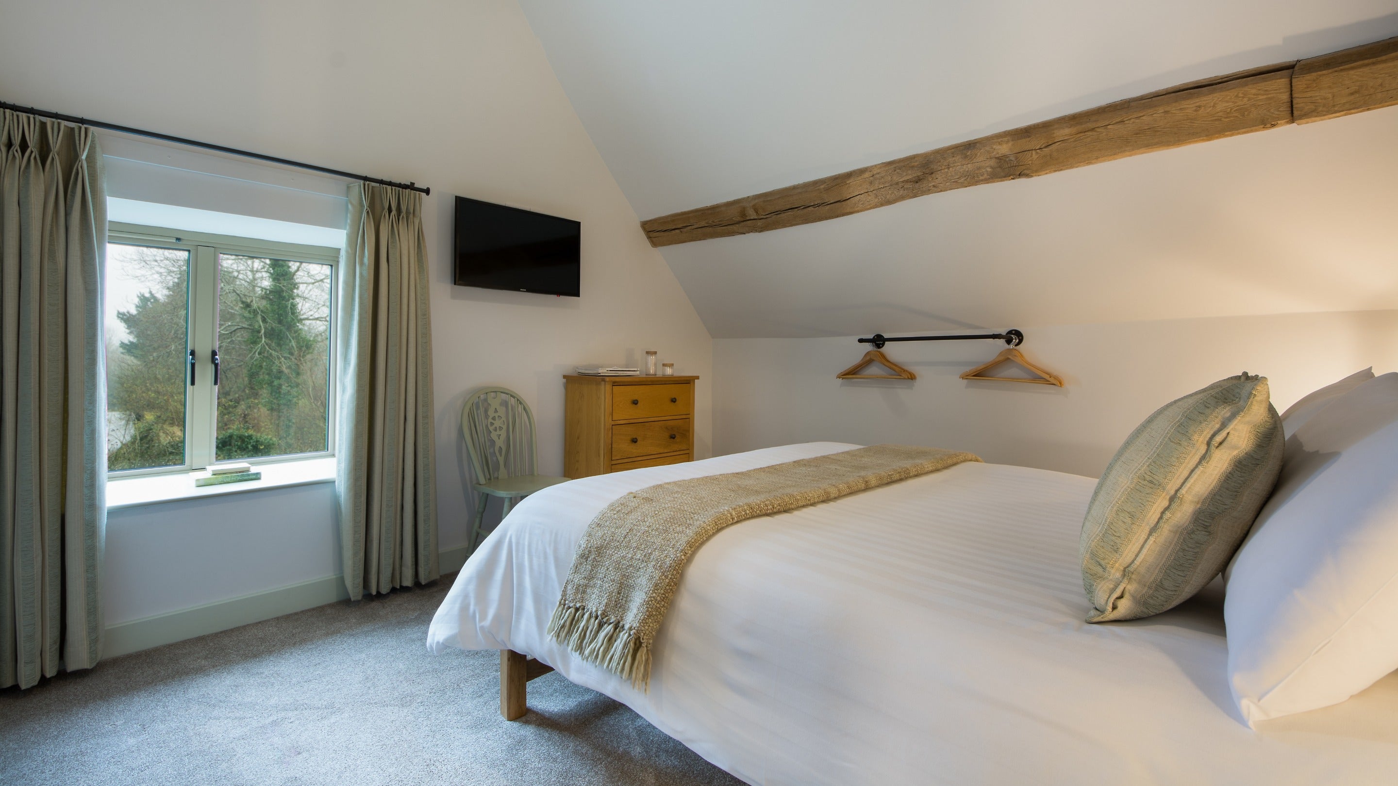 The second king-size bedroom at 2 Morville Barn, Shropshire