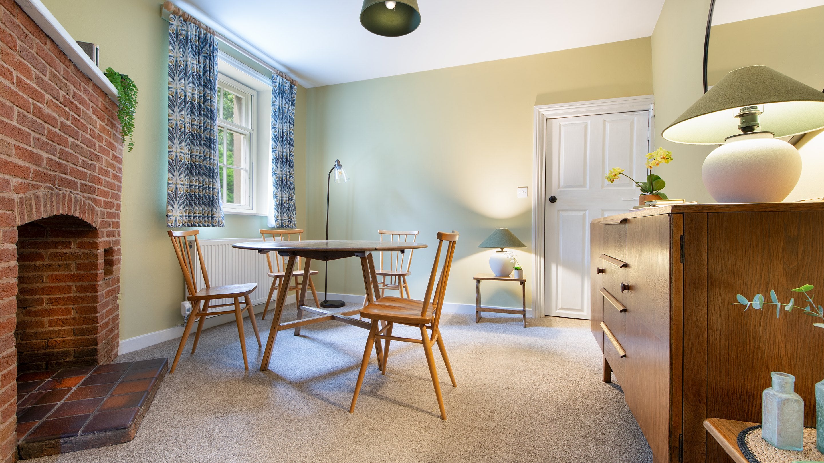 The dining room at Attingham East Lodge, Shropshire