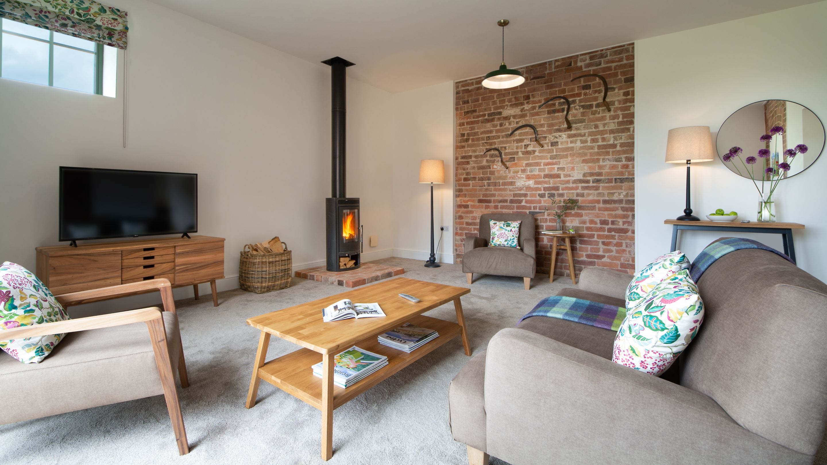 The sitting and dining room at Tern Barn, Shropshire