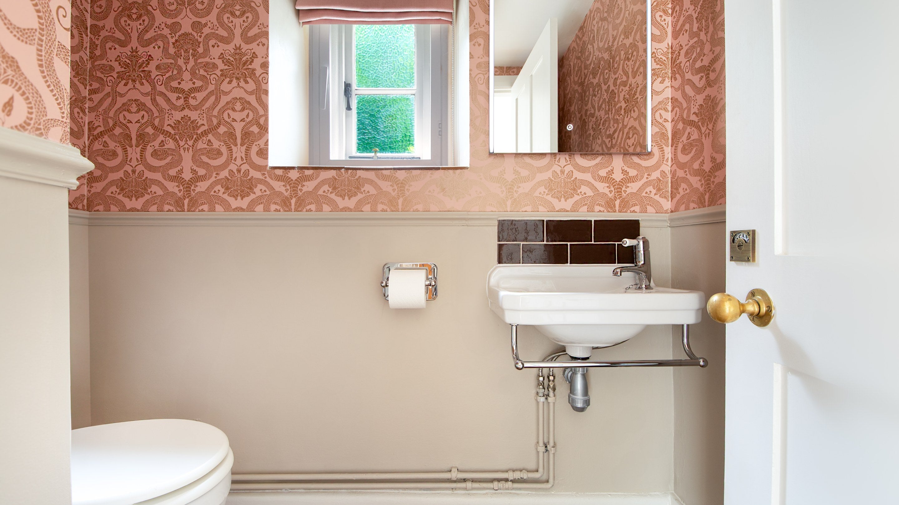 The downstairs toilet at 20 Church Street, Wiltshire