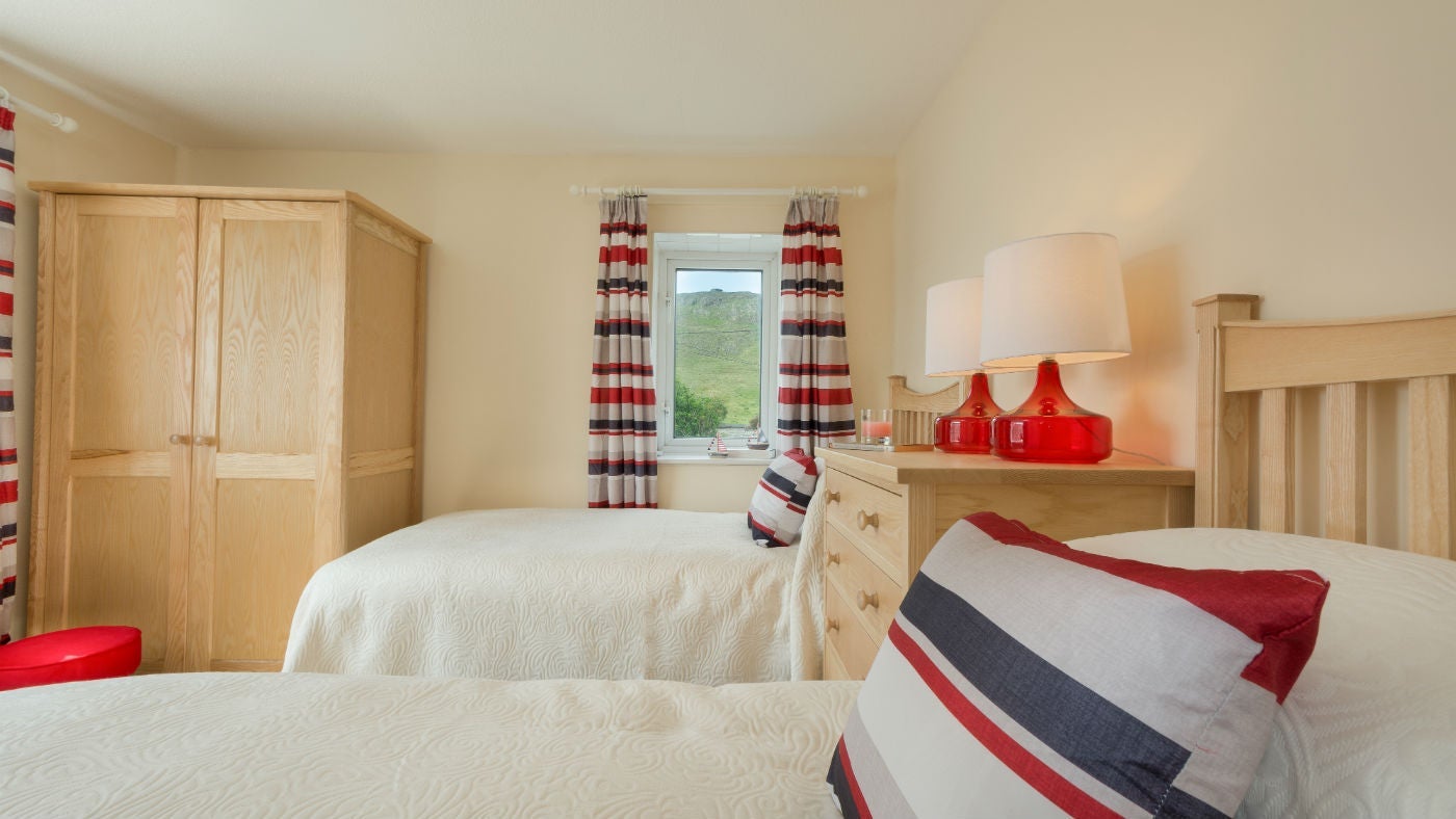 The twin room at Brean Cove Apartment, Burnham-on-Sea, North Somerset