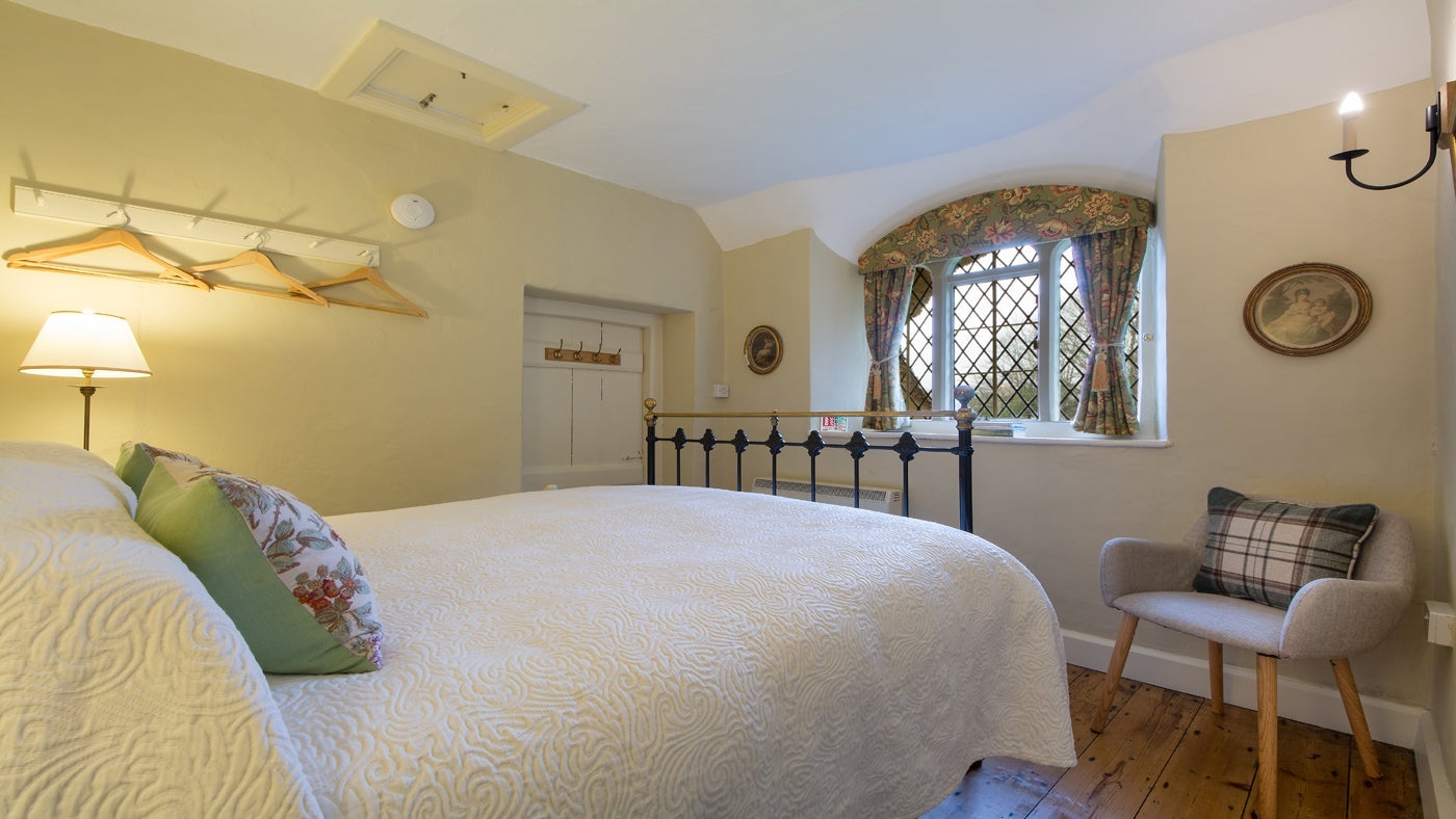 The double bedroom at Ivy's Cottage, Selworthy Green, Minehead, Somerset