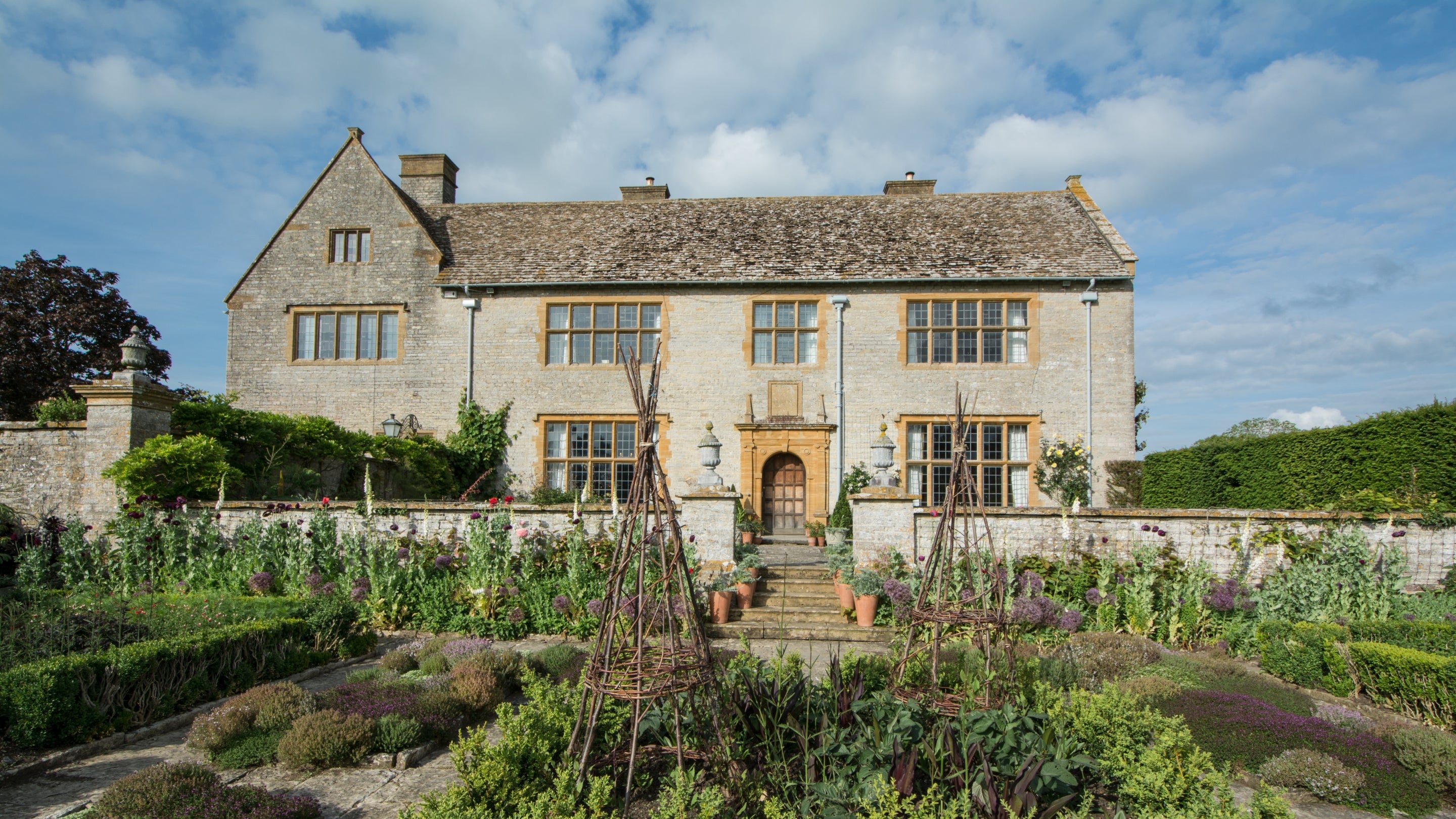 The exterior of Lytes Cary, Somerset