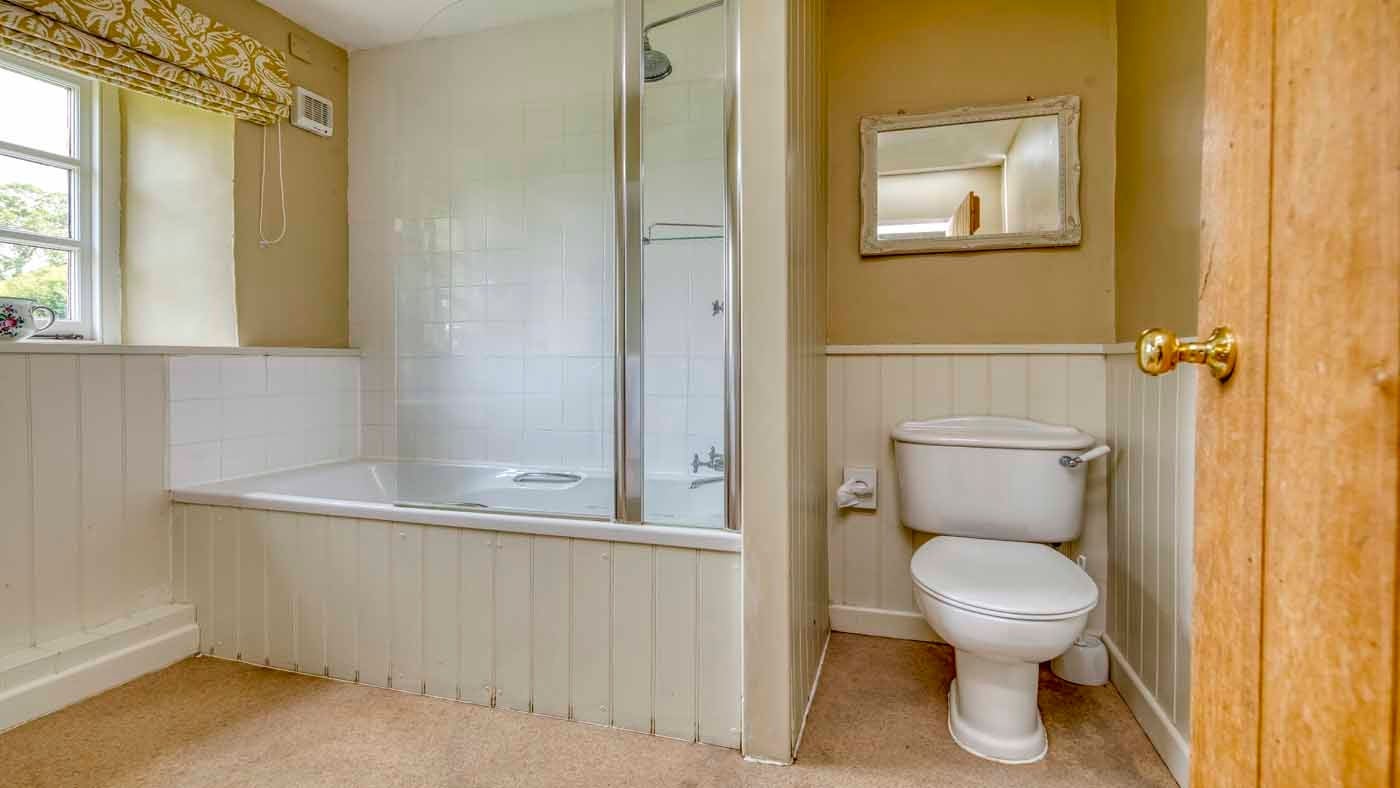 The bathroom at Odcombe Lodge, Lower Odcombe, Somerset