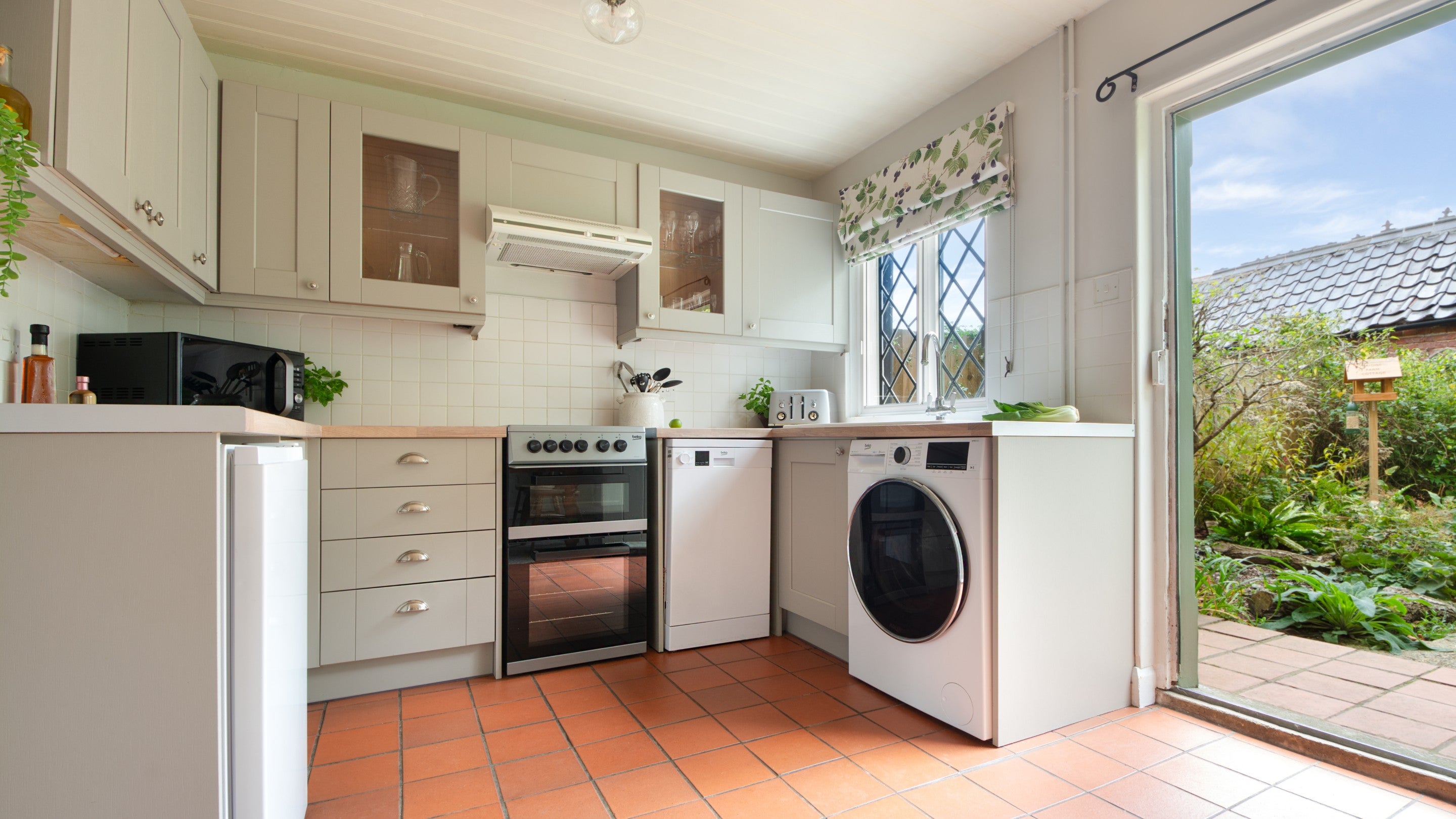 The kitchen at Bridge Farm Cottage, Suffolk