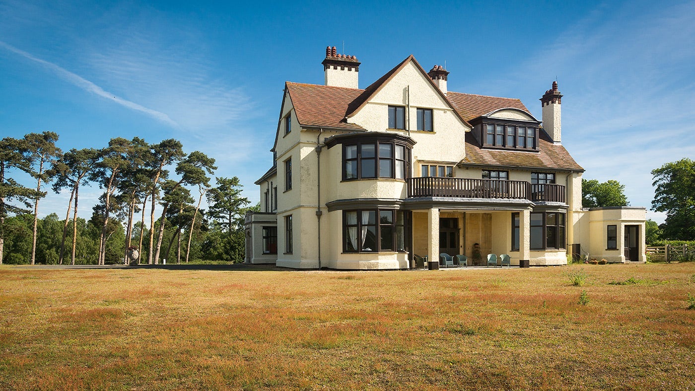 The pretty exterior of Tranmer House, Wilford, nr Woodbridge, Suffolk