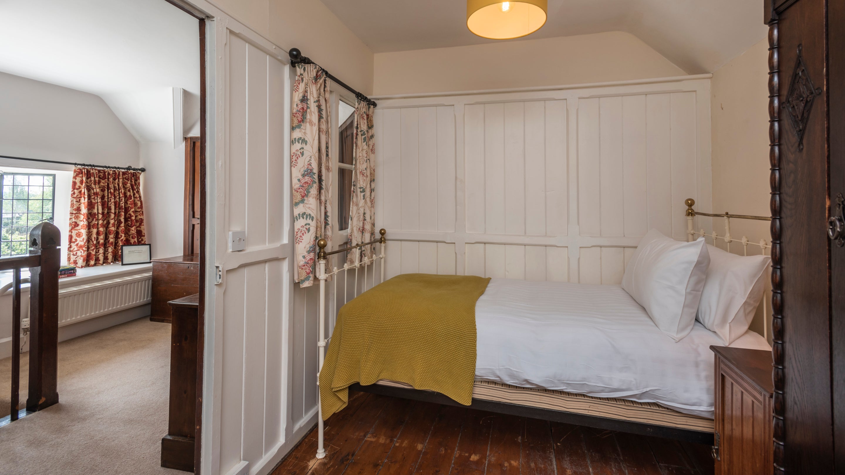The first twin bedroom at The Bothy, North Wales
